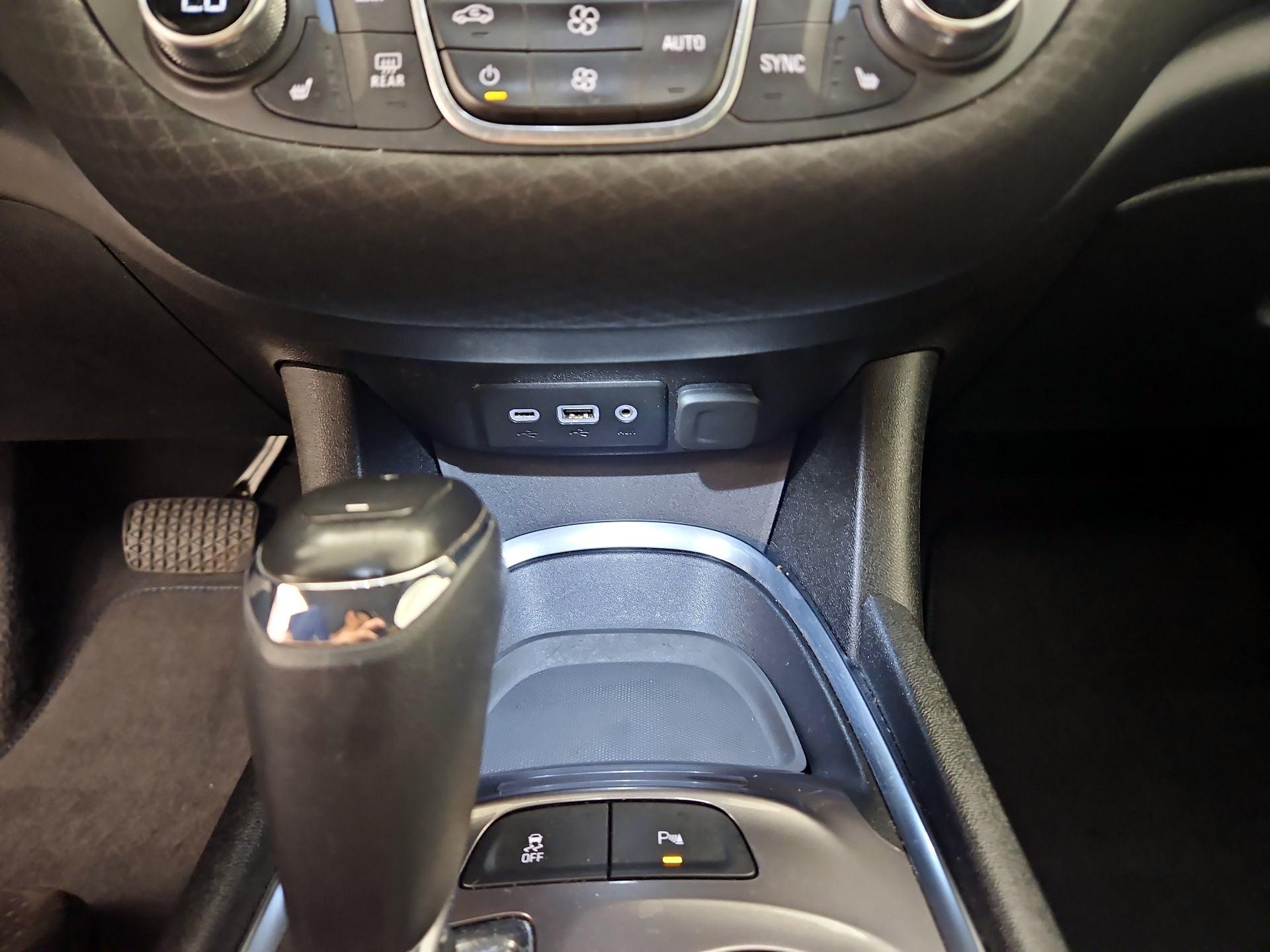 Thumbnail: 2019 Chevrolet Malibu - 18