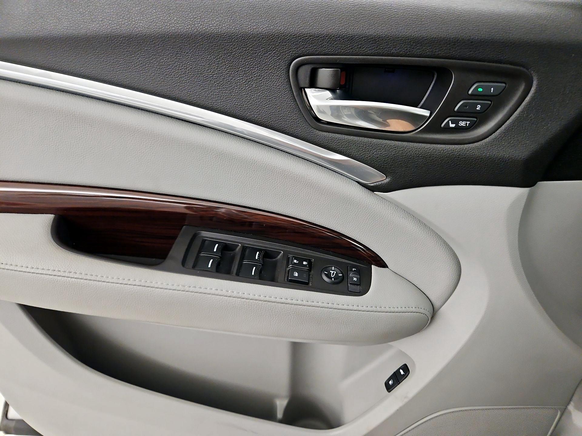 Thumbnail: 2015 Acura MDX - 12