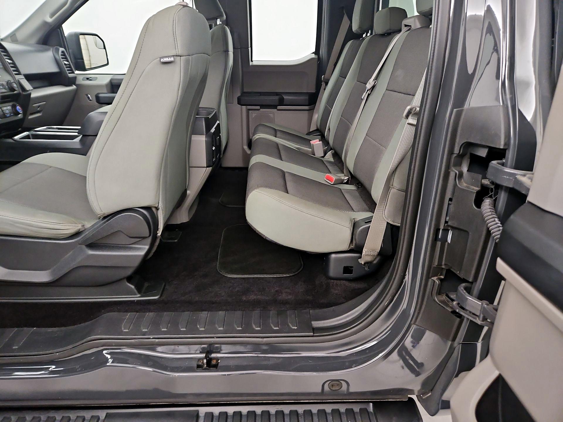 Thumbnail: 2016 Ford F-150 - 19