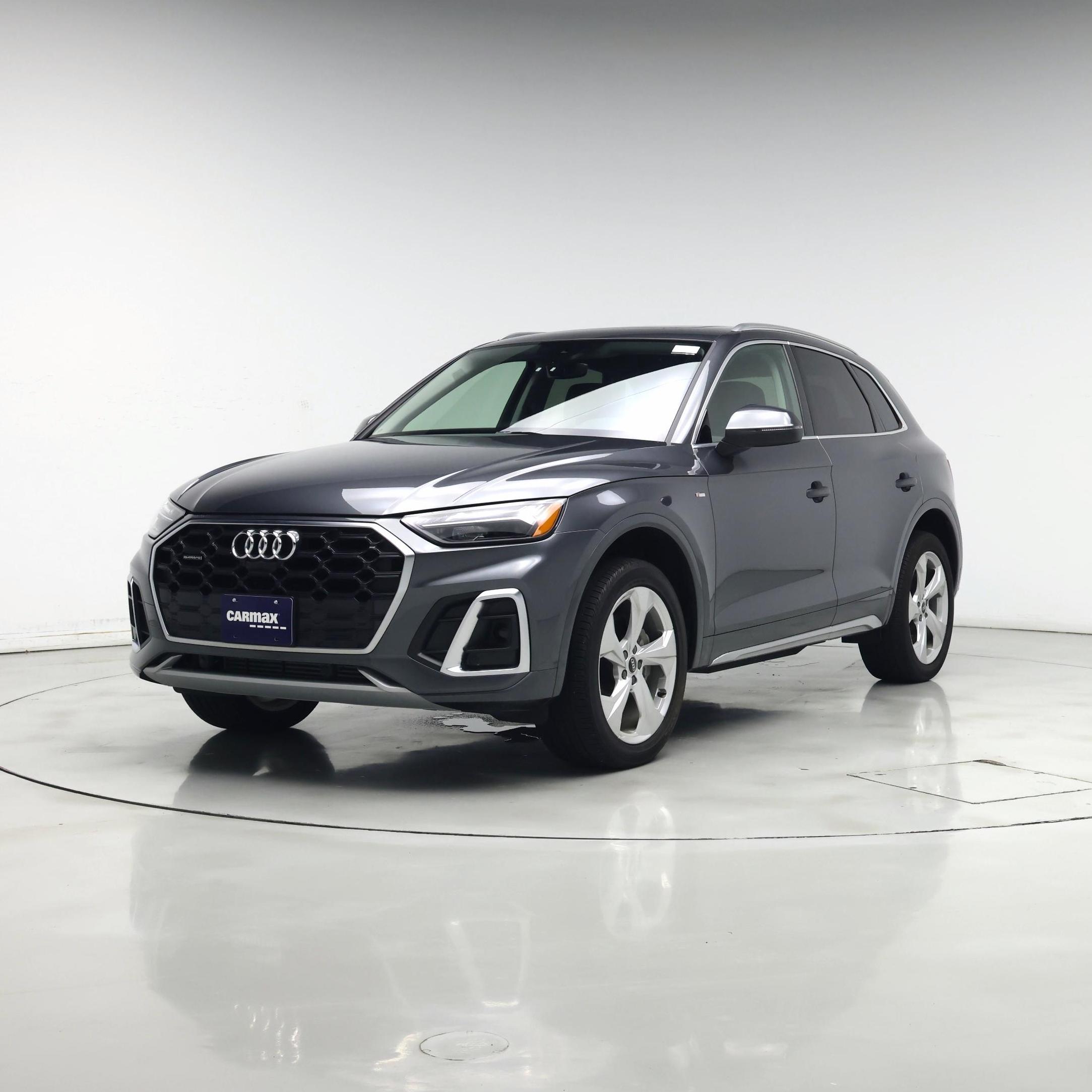 Thumbnail: 2023 Audi Q5 - 4