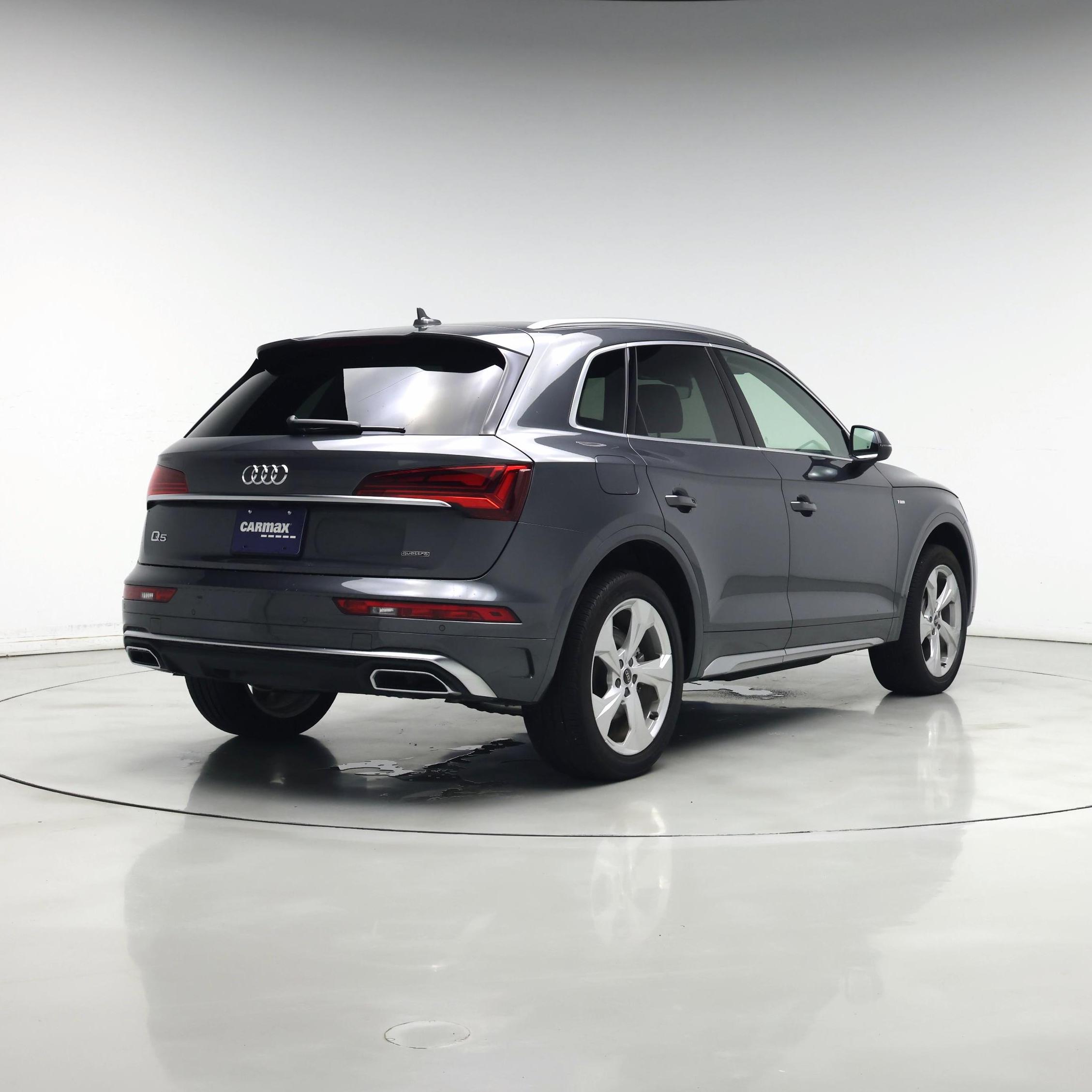 Thumbnail: 2023 Audi Q5 - 8