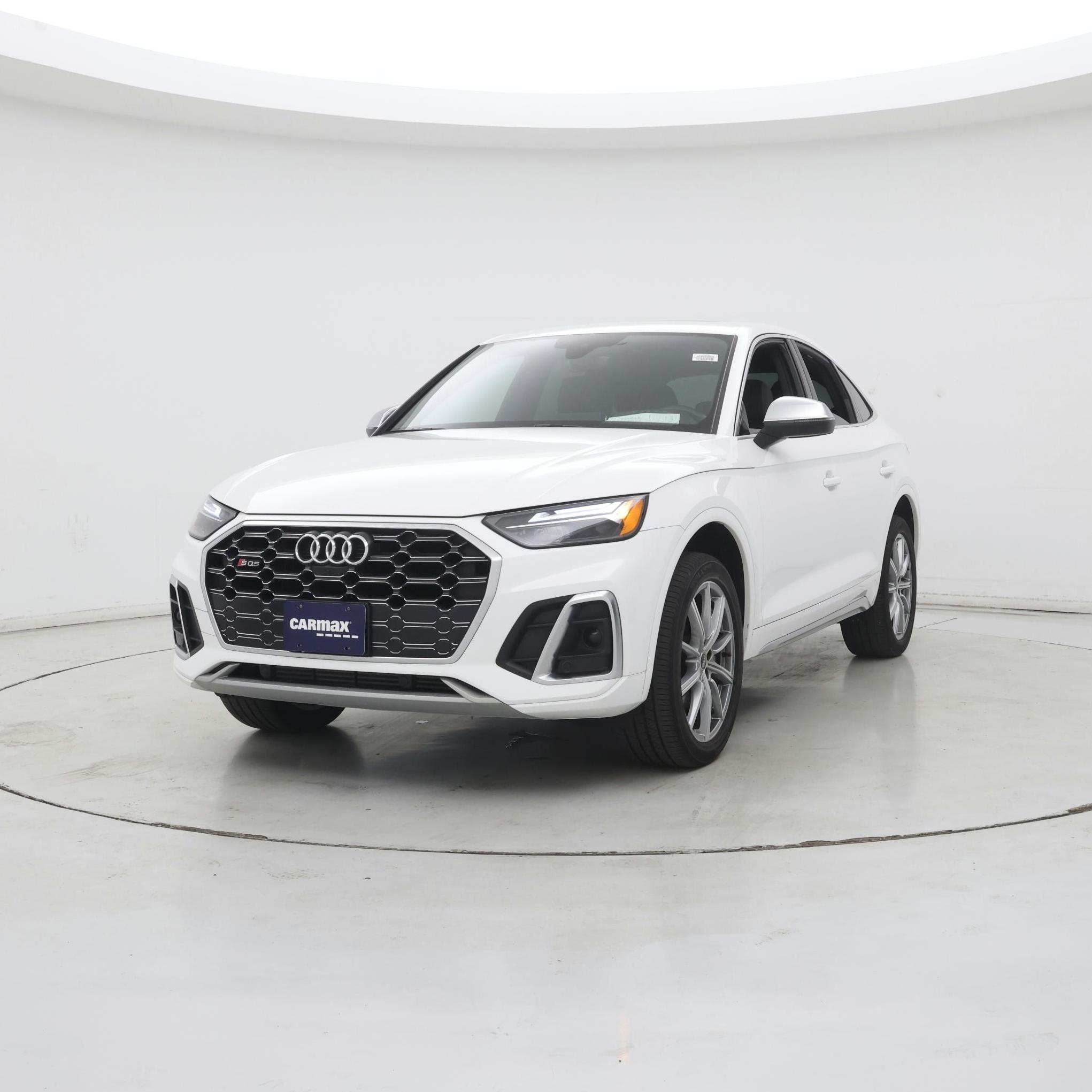 Thumbnail: 2022 Audi SQ5 - 4
