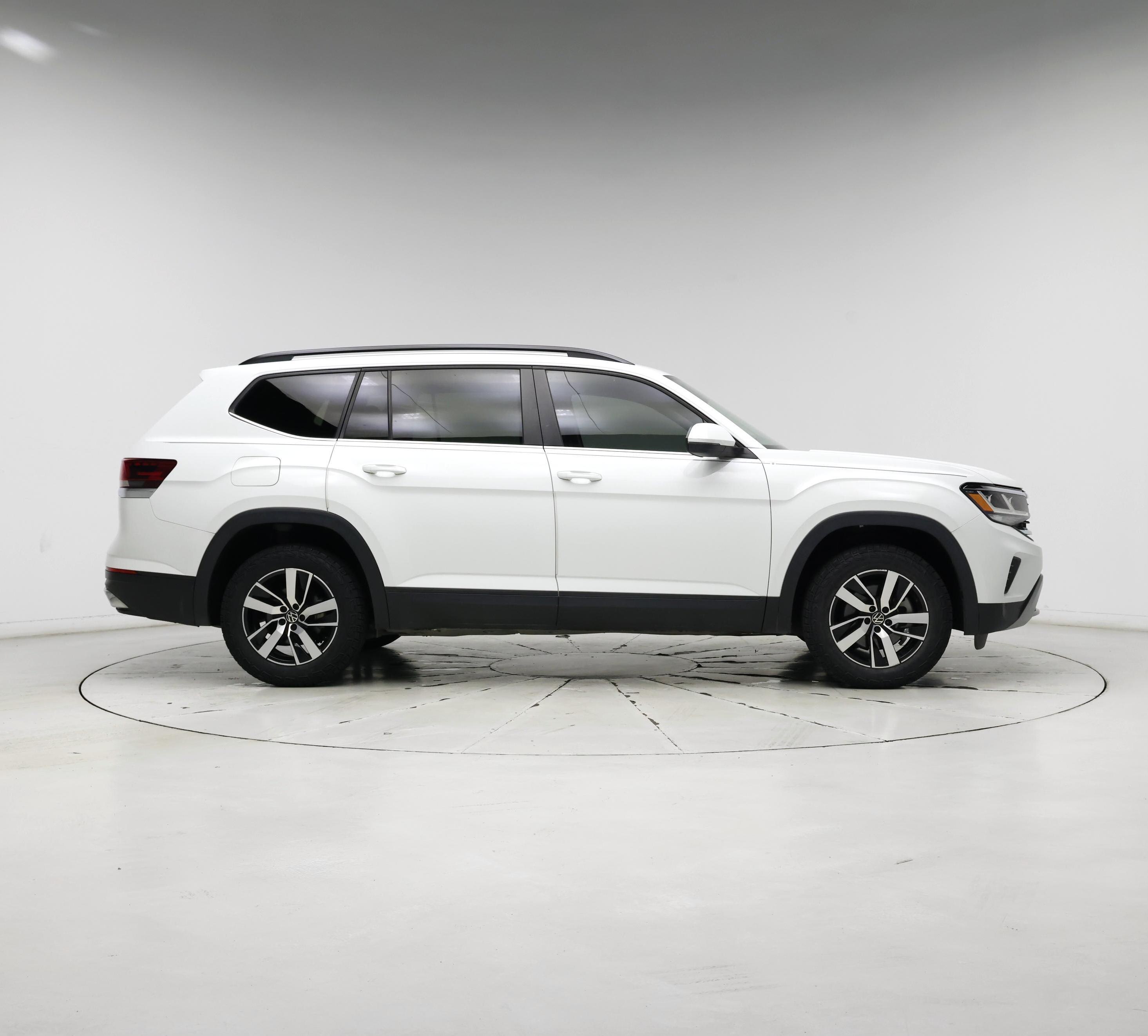 Thumbnail: 2022 Volkswagen Atlas - 7
