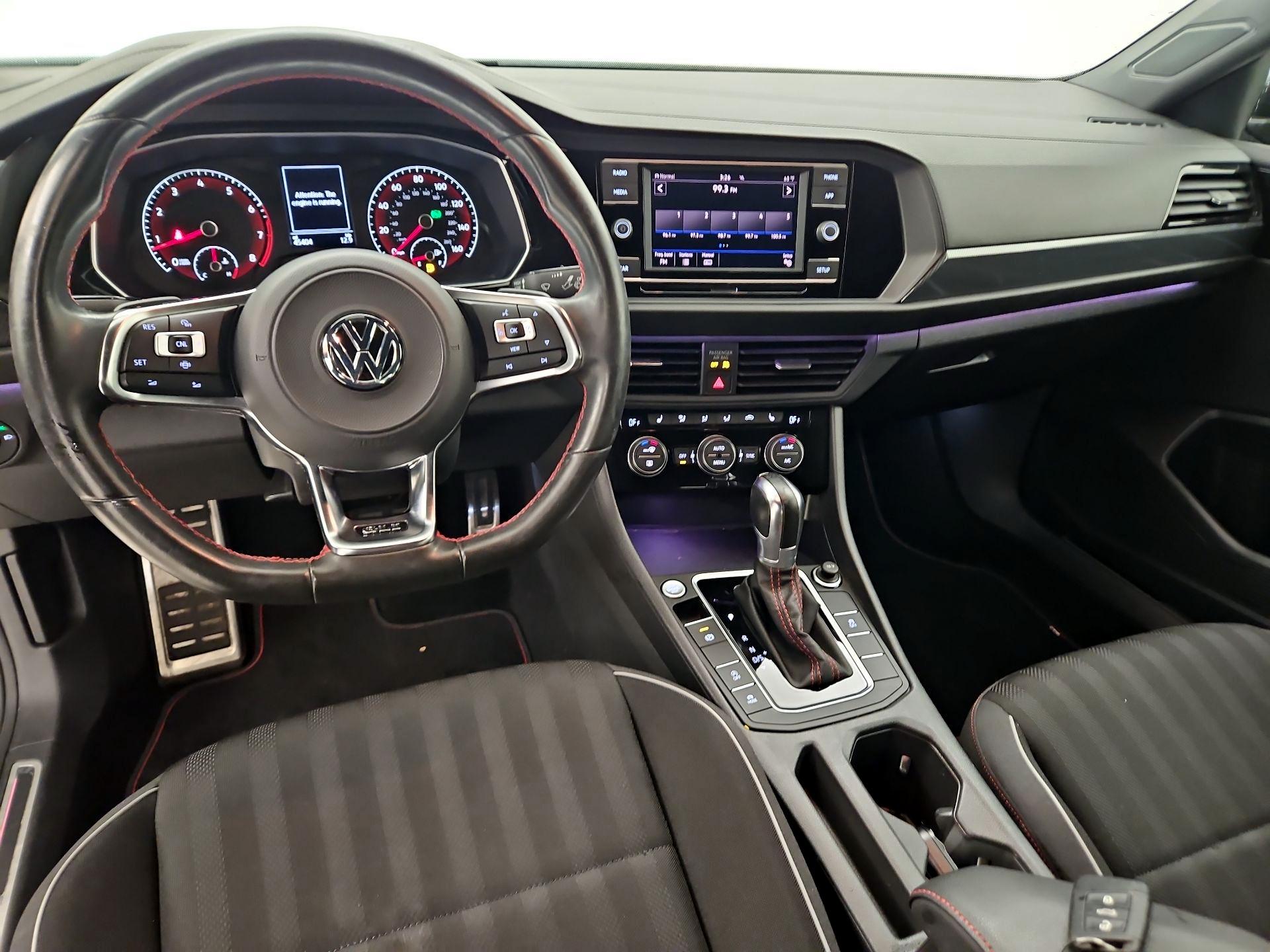 Thumbnail: 2019 Volkswagen Jetta - 9