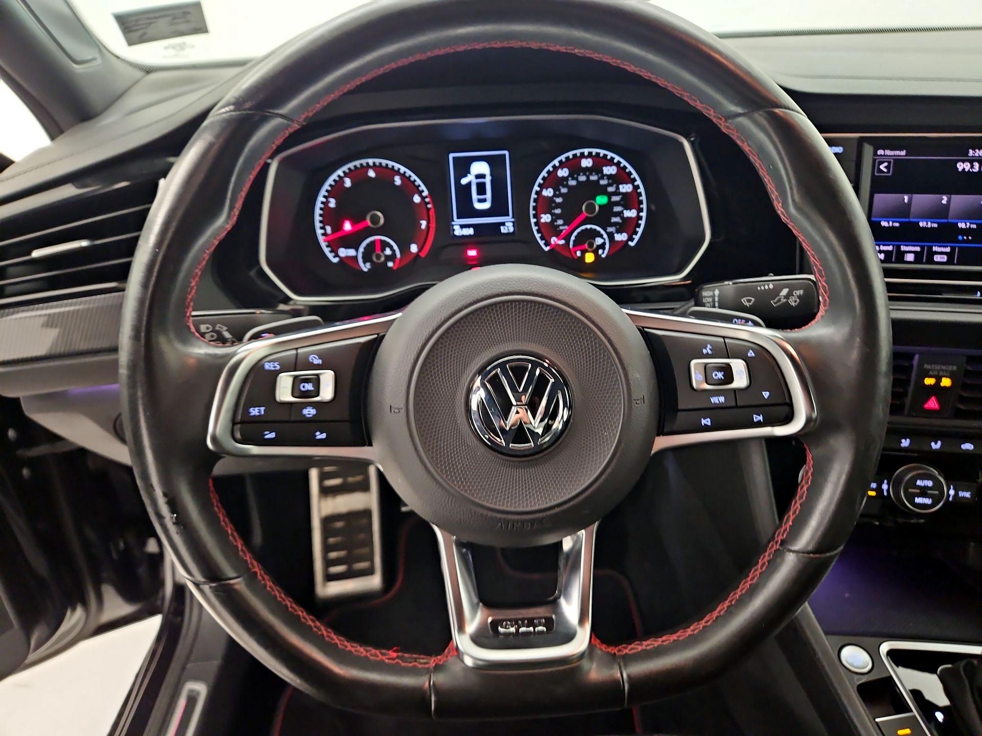 Thumbnail: 2019 Volkswagen Jetta - 10