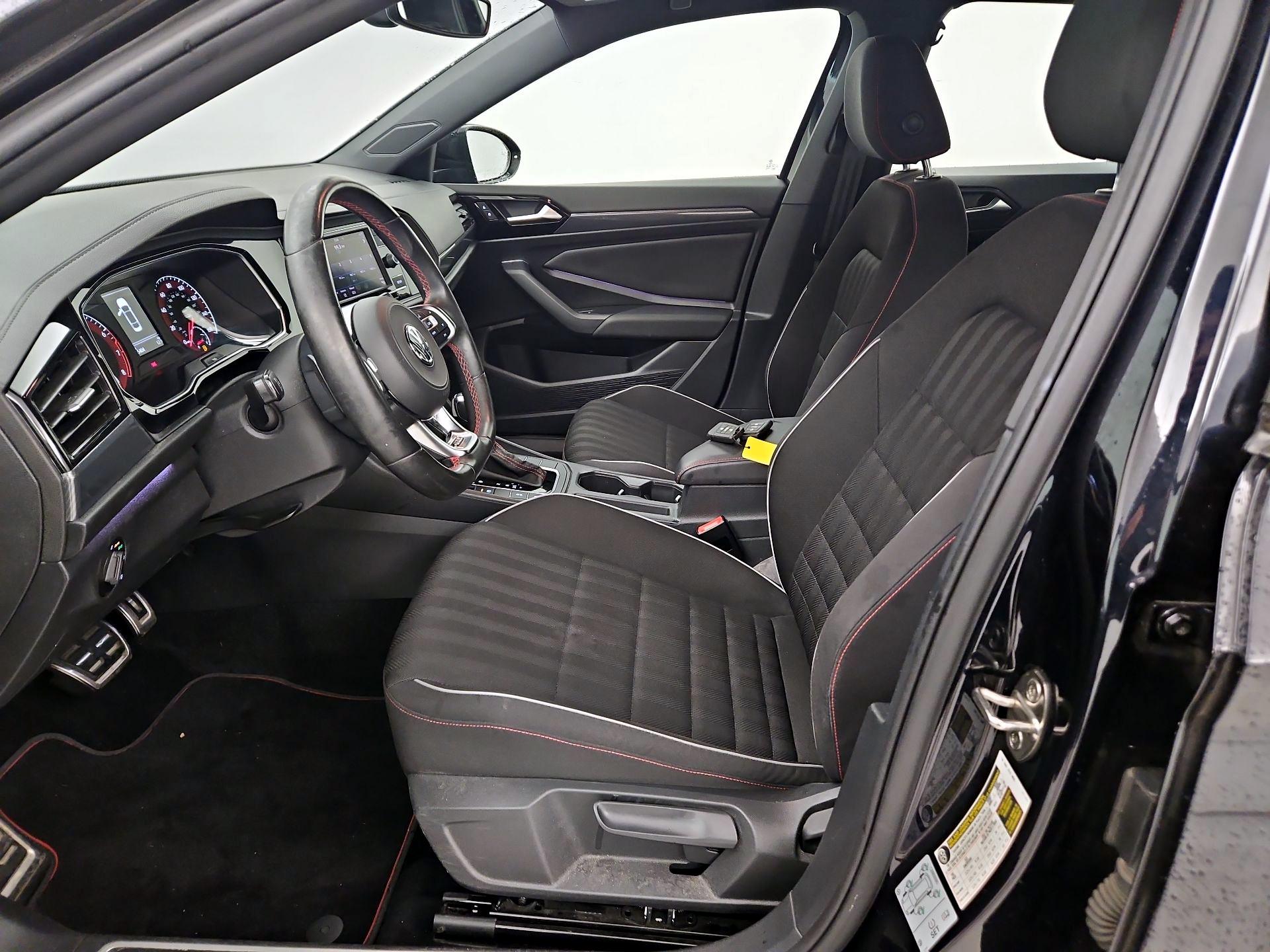 Thumbnail: 2019 Volkswagen Jetta - 11