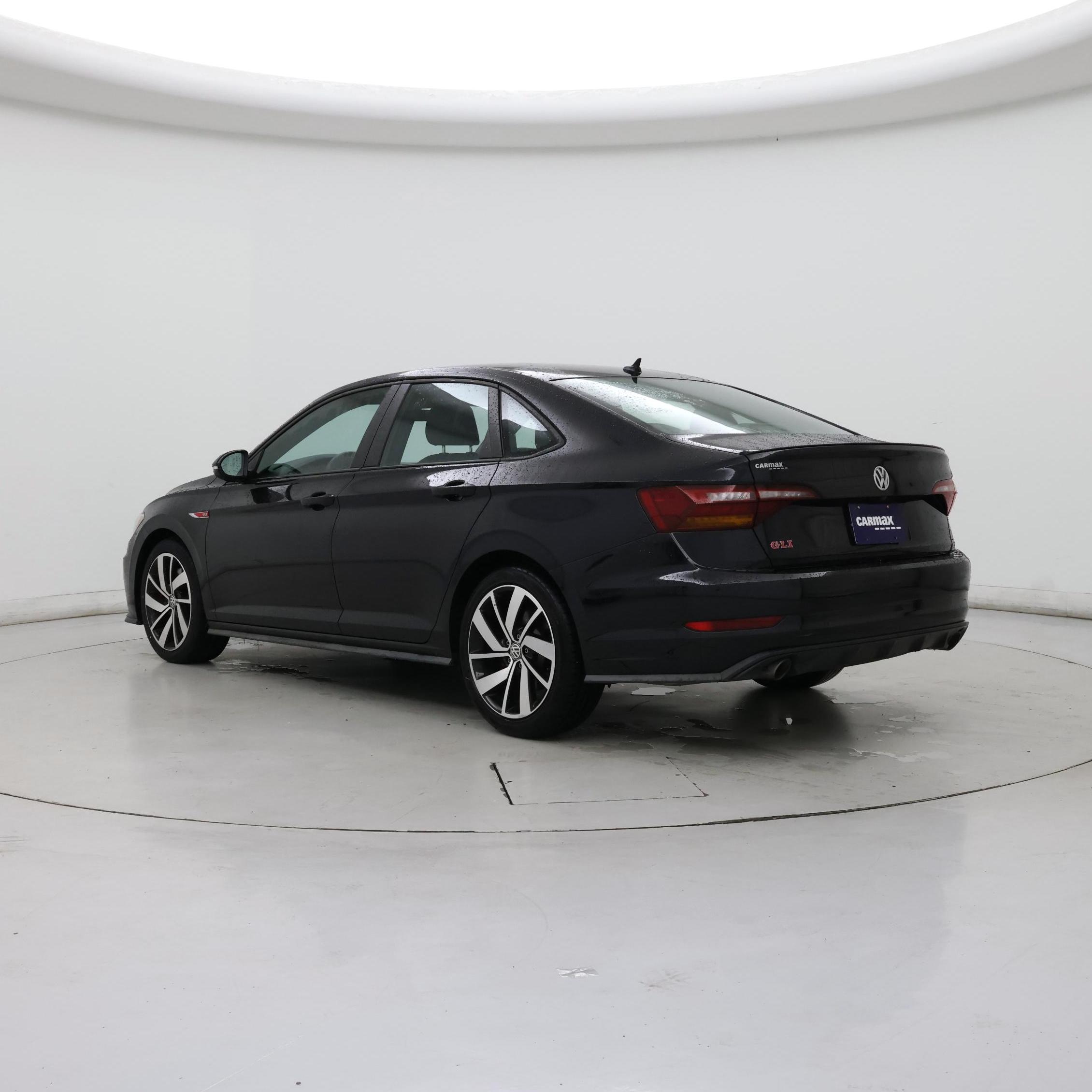 Thumbnail: 2019 Volkswagen Jetta - 2