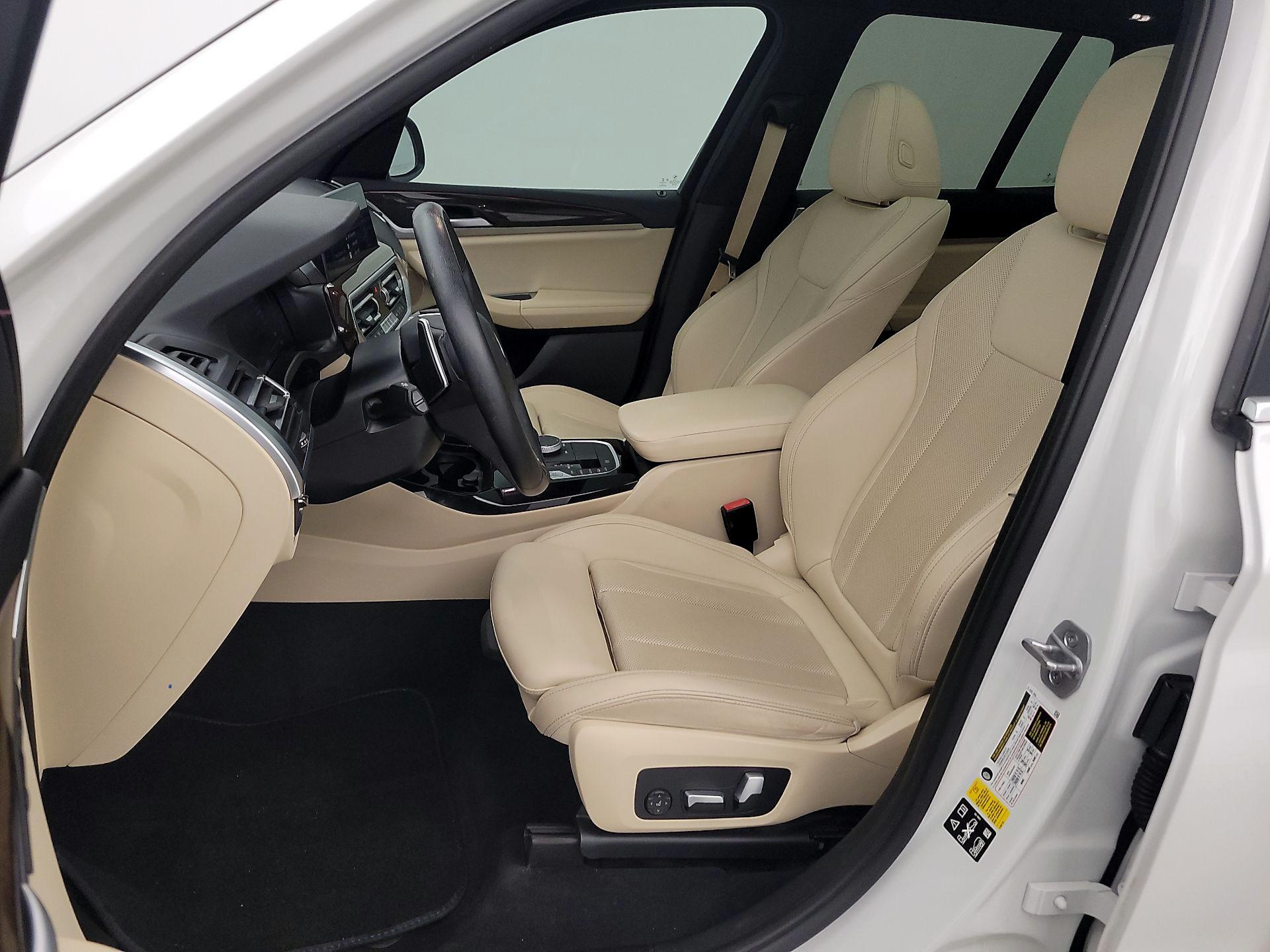 Thumbnail: 2022 BMW X3 - 11