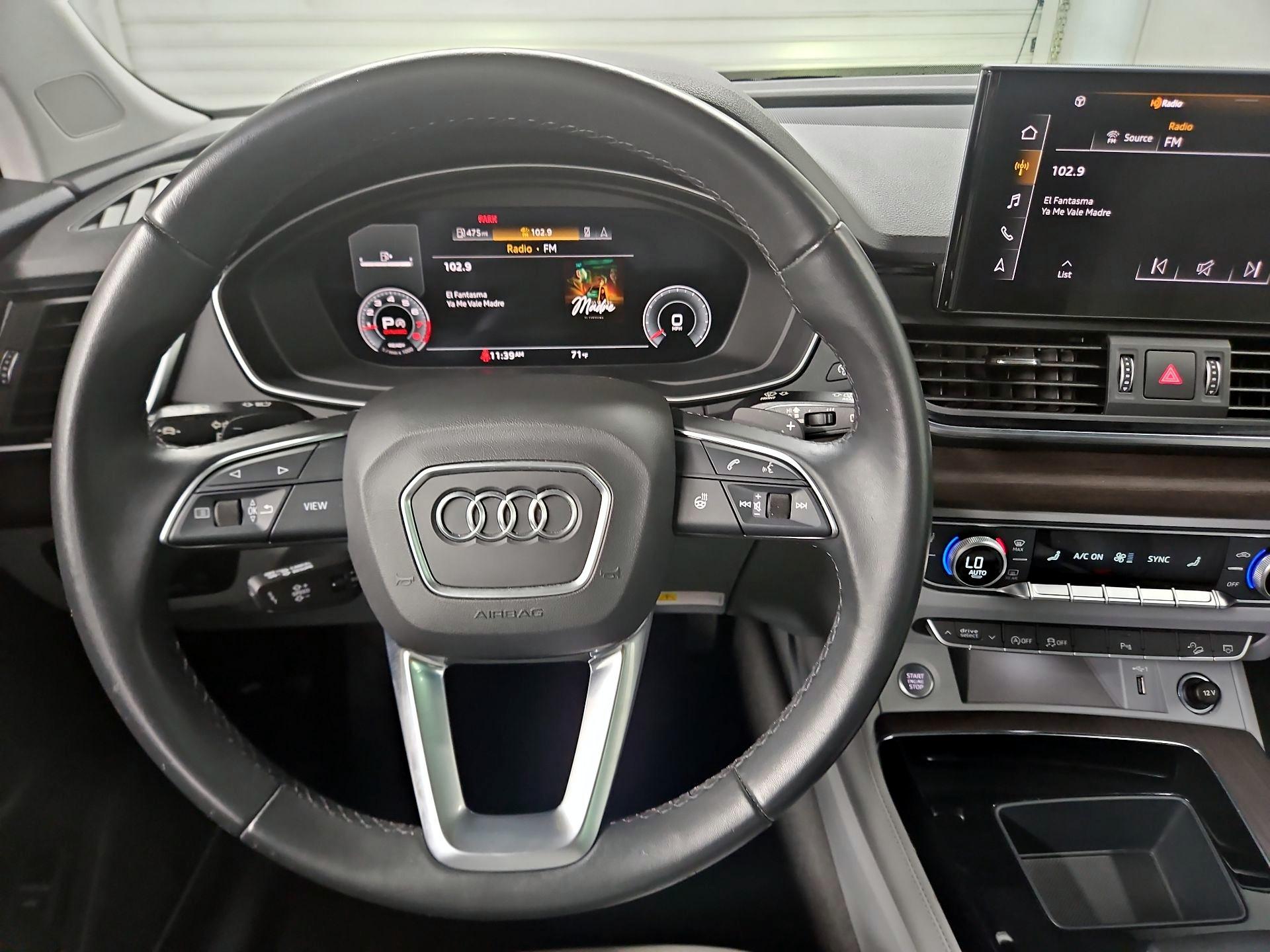 Thumbnail: 2022 Audi Q5 - 10