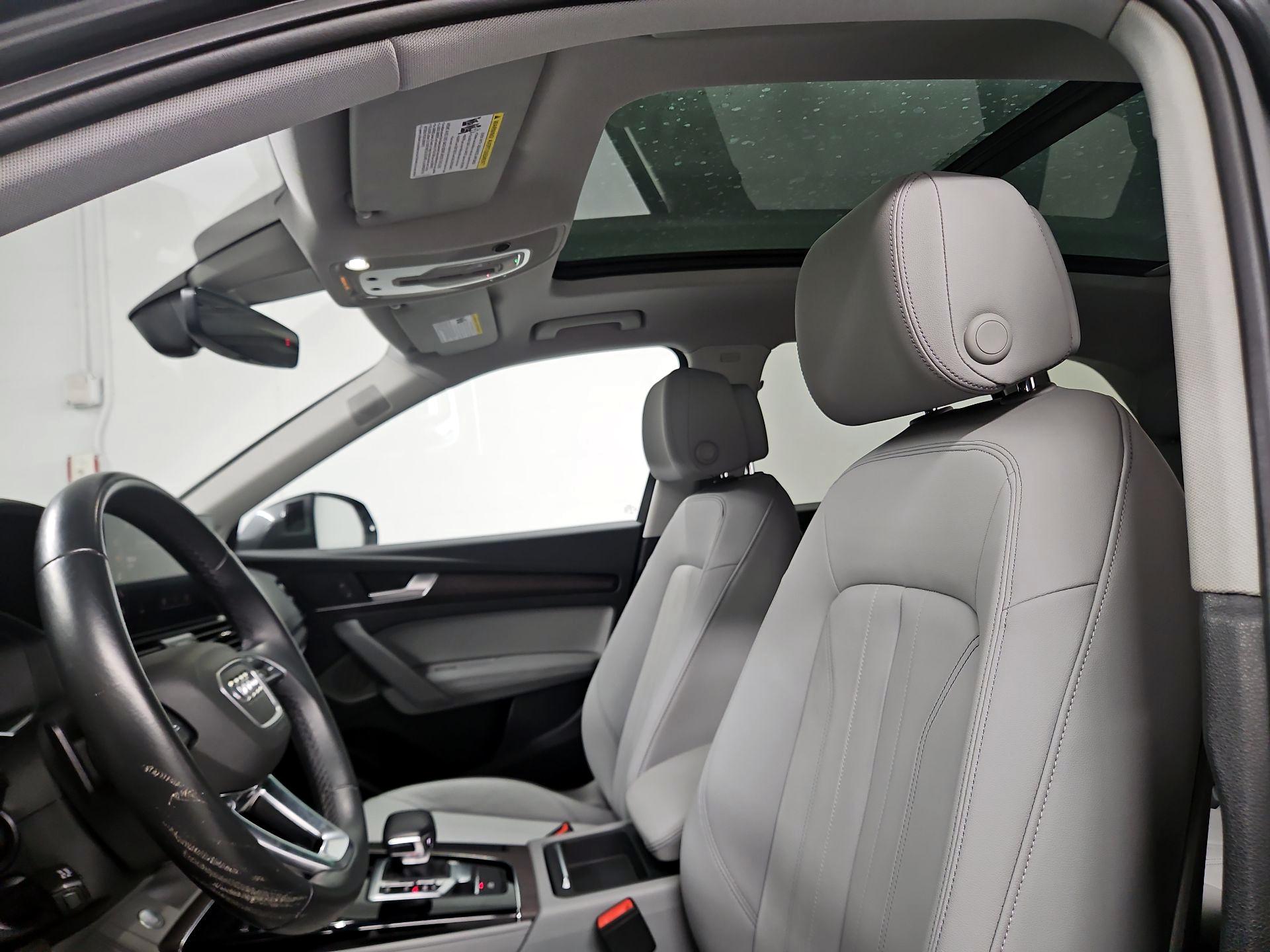 Thumbnail: 2022 Audi Q5 - 20