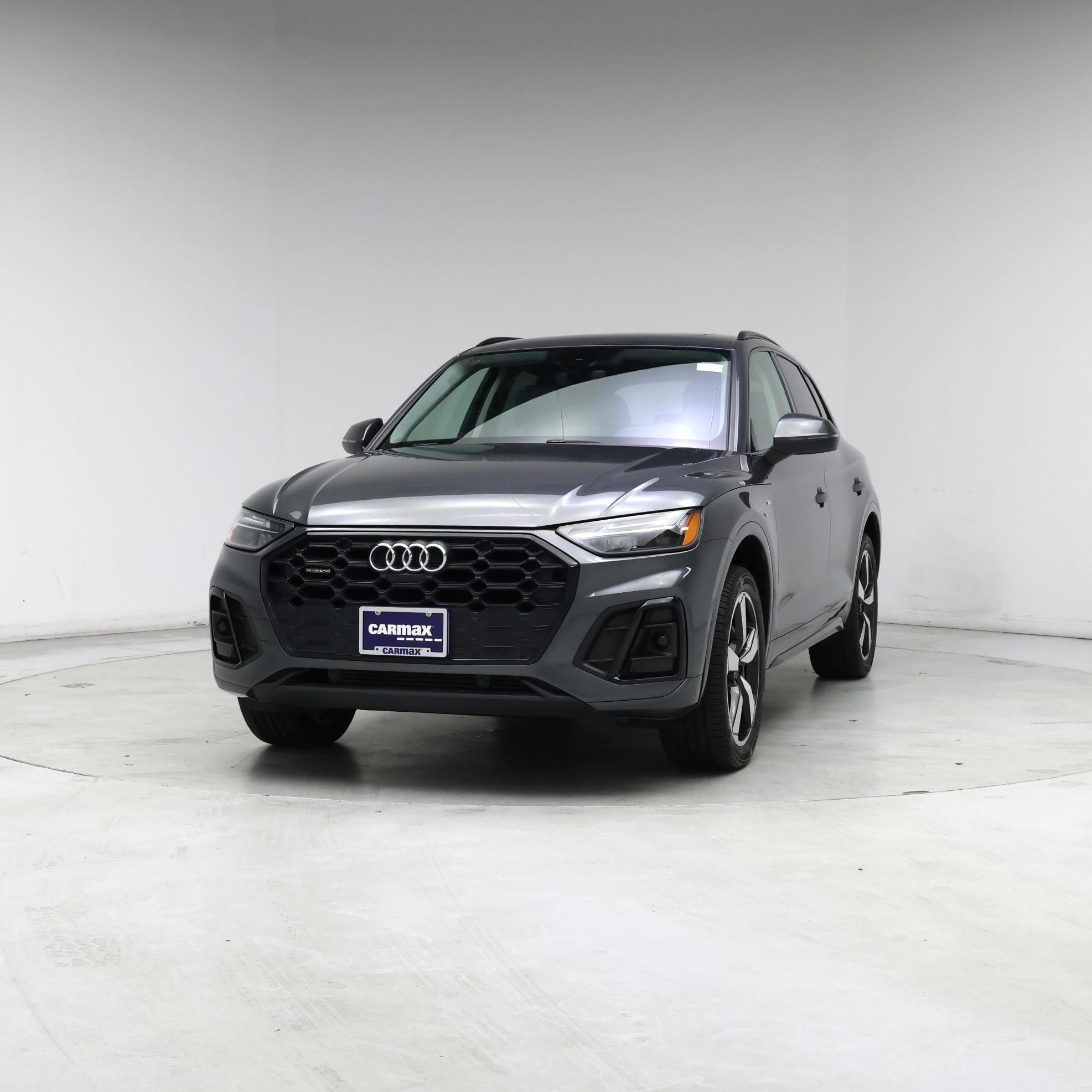 Thumbnail: 2022 Audi Q5 - 4