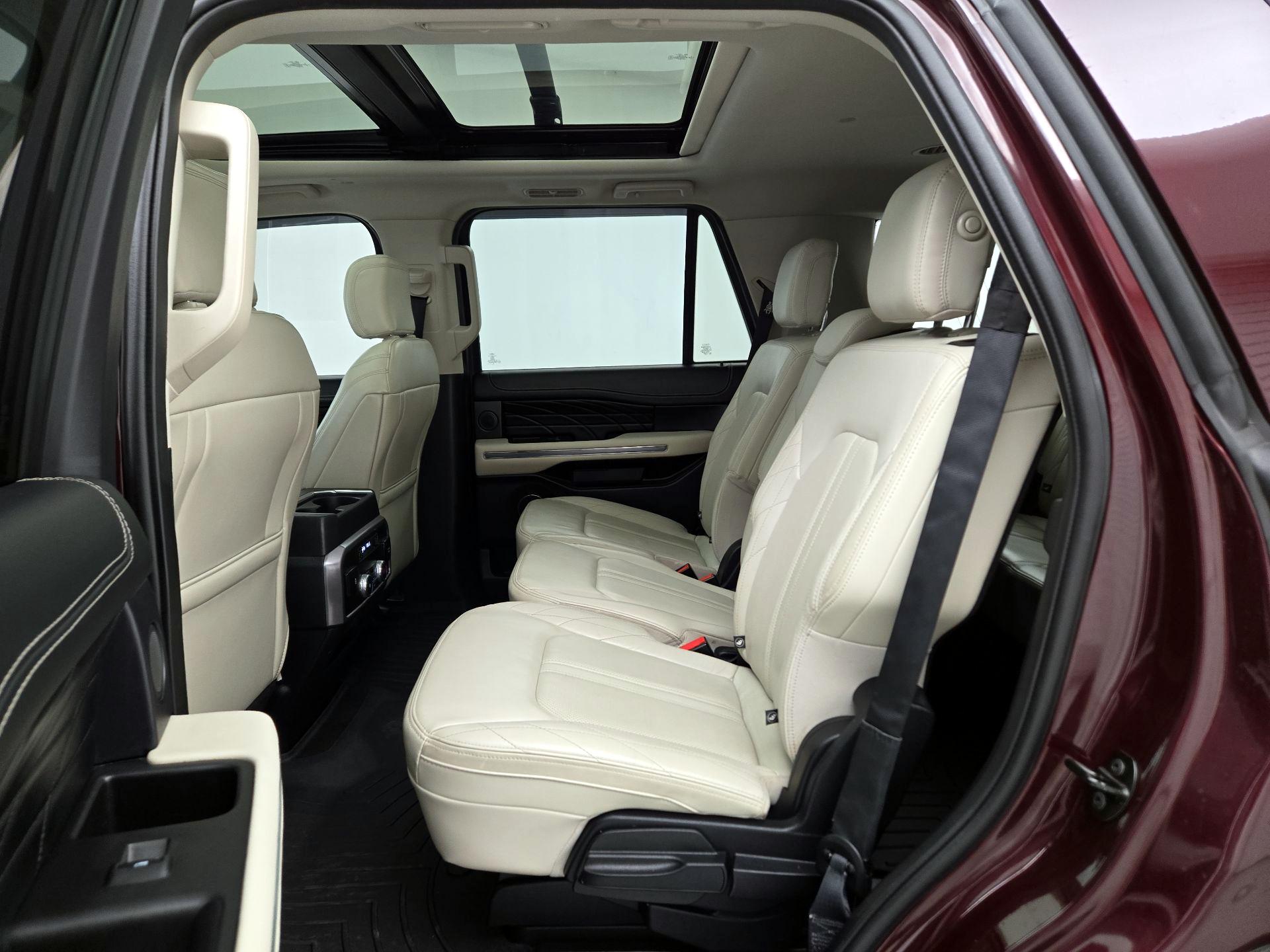 Thumbnail: 2020 Ford Expedition - 20