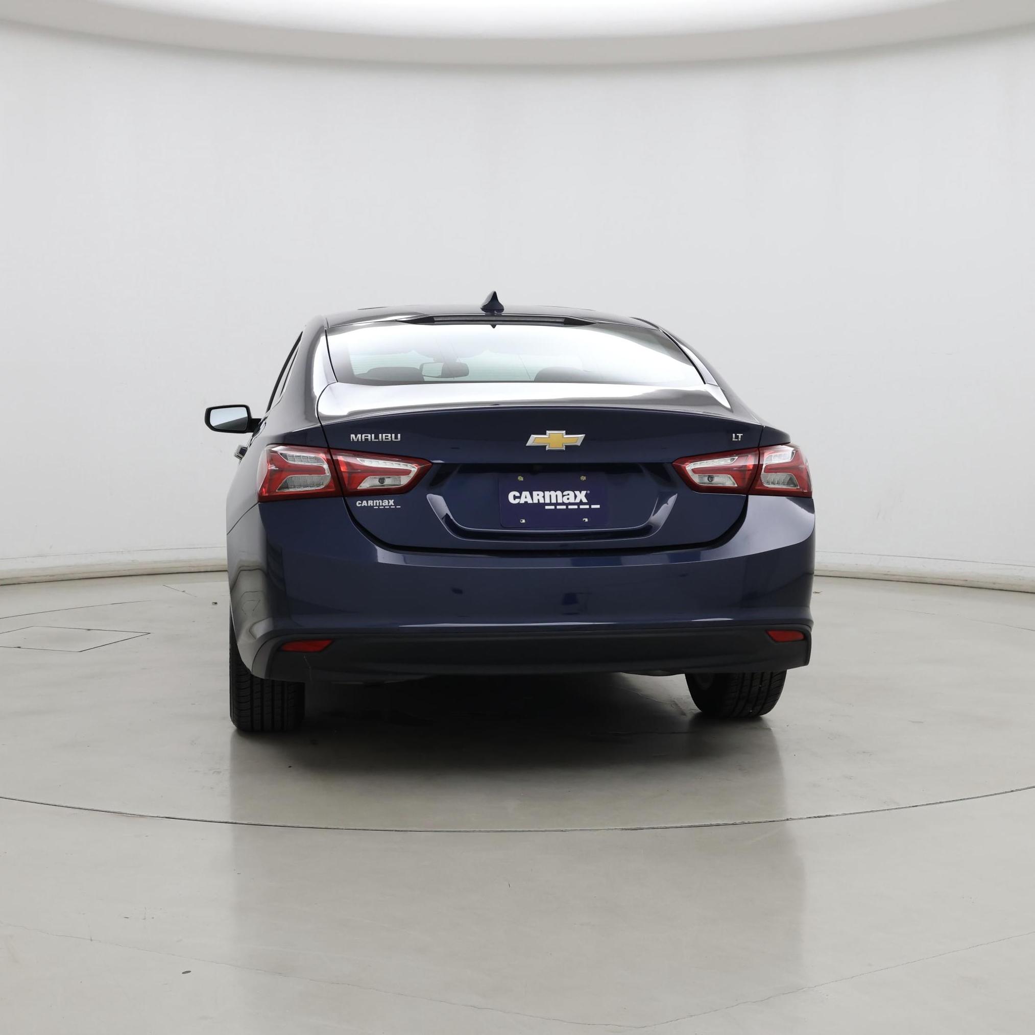 Thumbnail: 2022 Chevrolet Malibu - 6