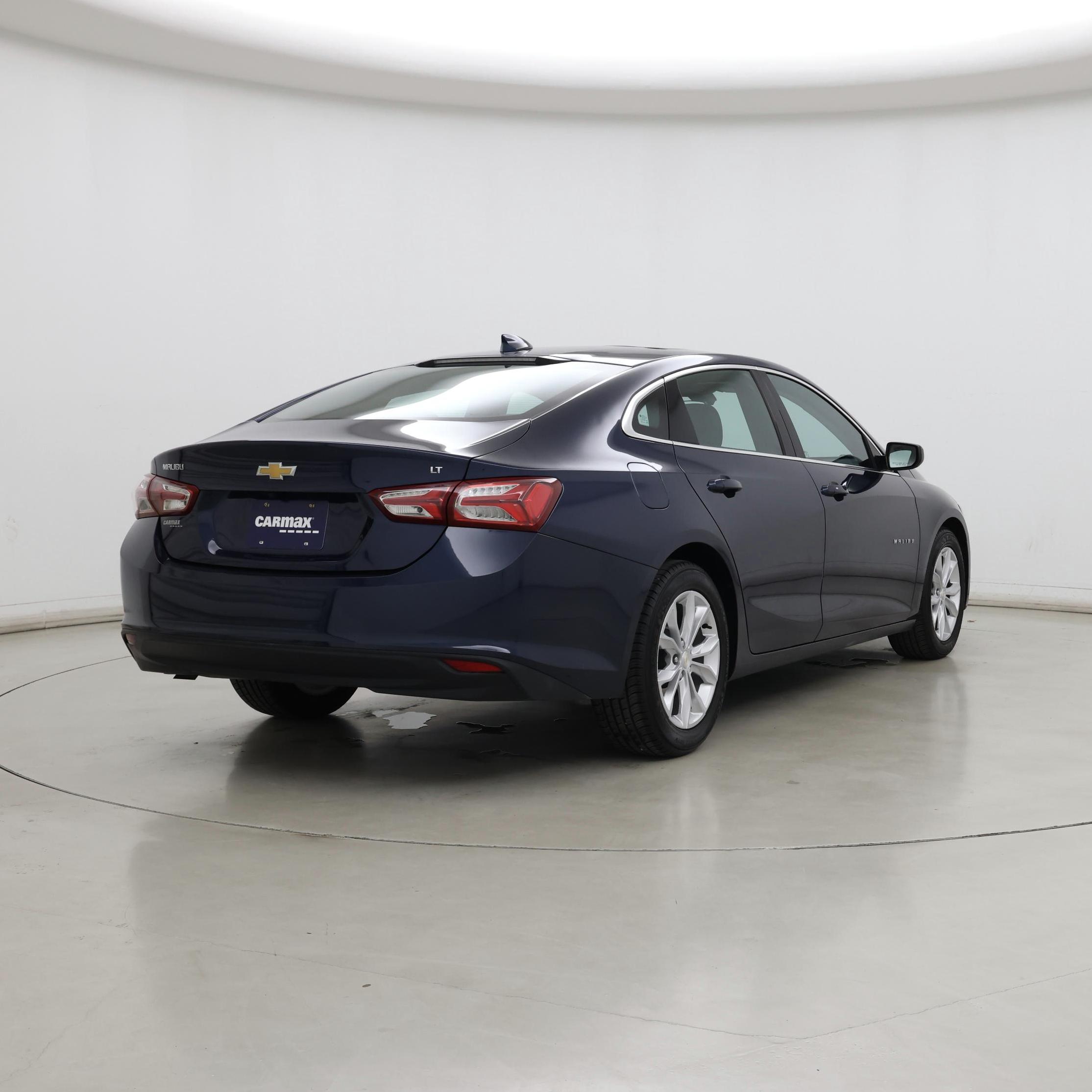 Thumbnail: 2022 Chevrolet Malibu - 8