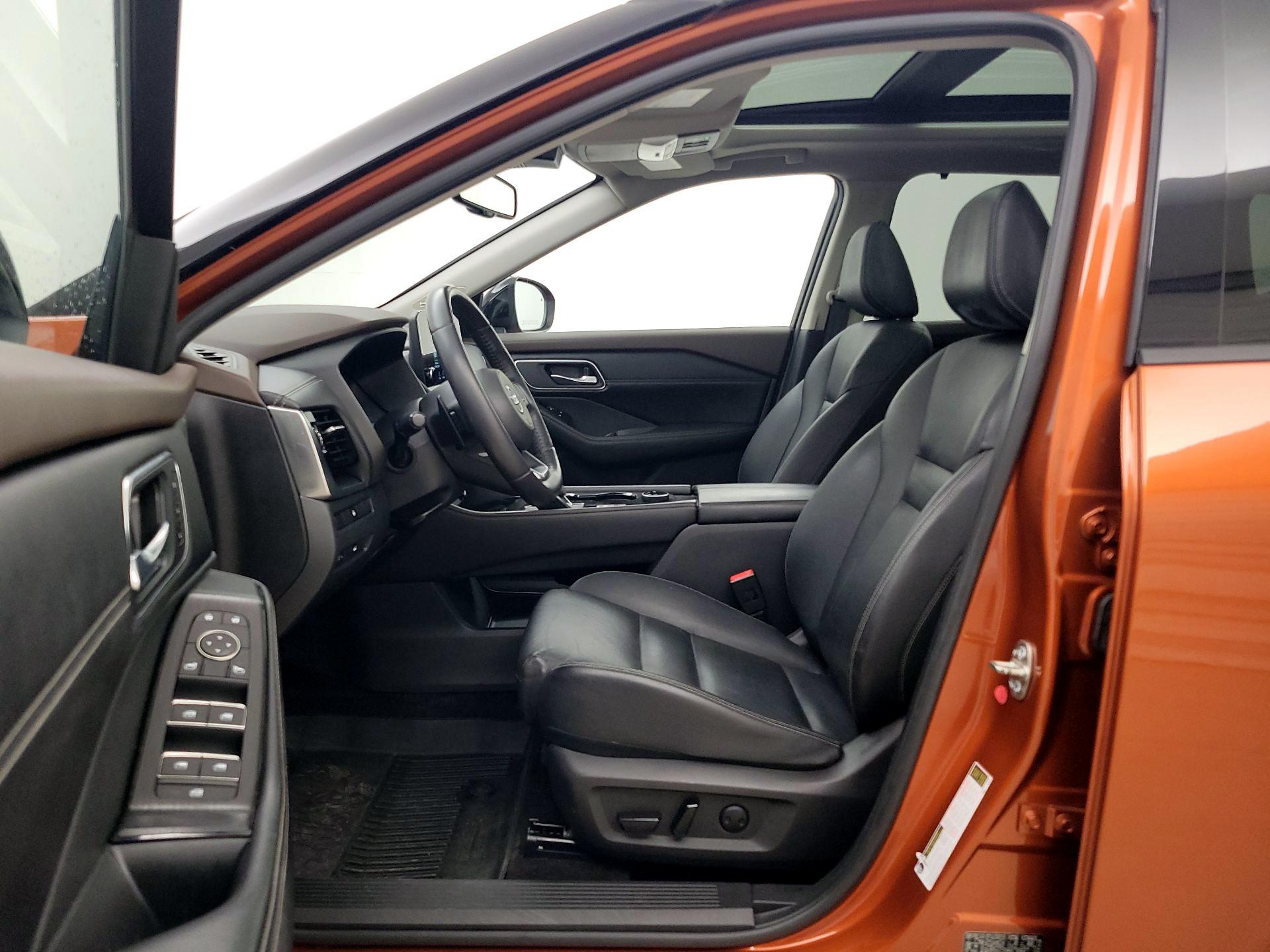 Thumbnail: 2021 Nissan Rogue - 11