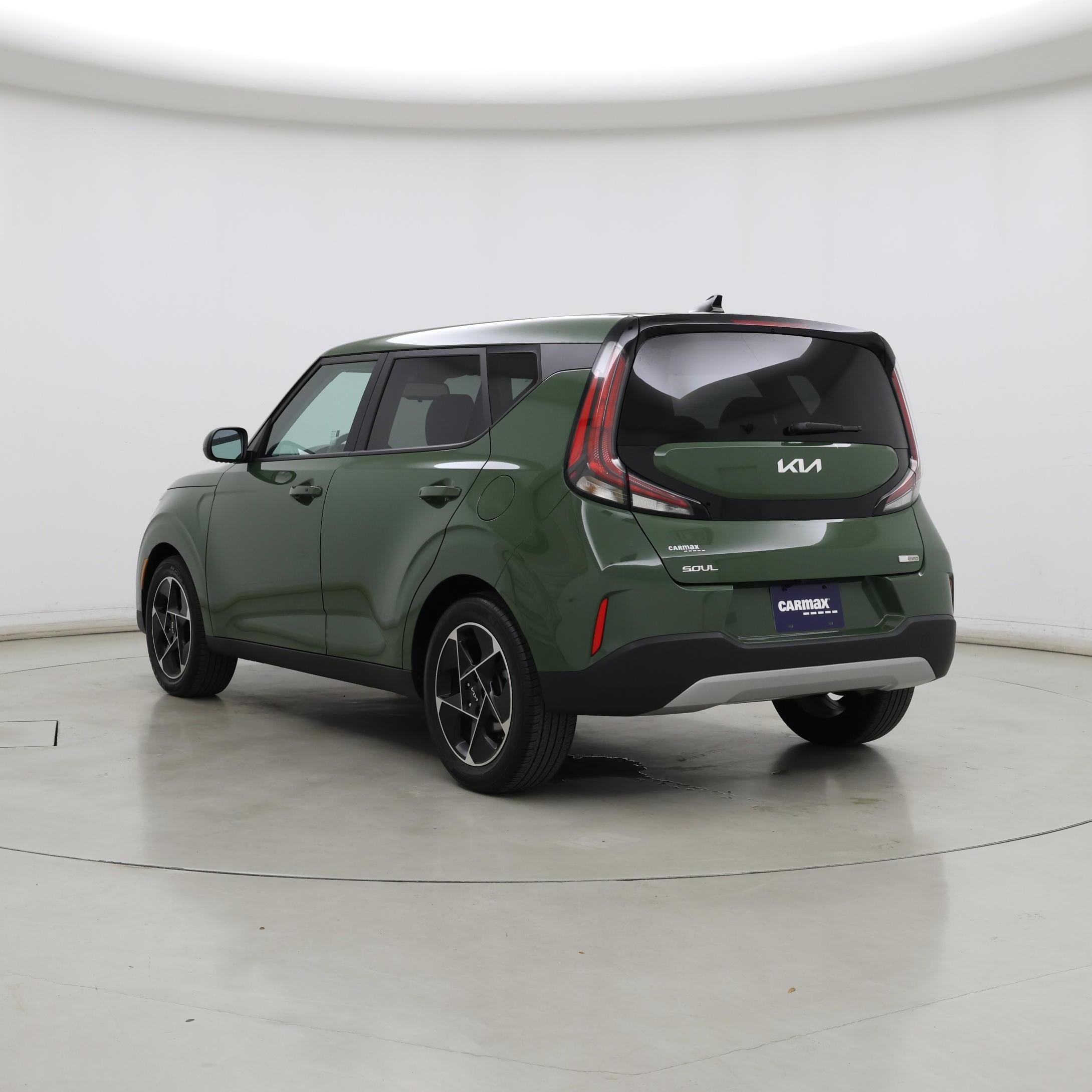 Thumbnail: 2023 Kia Soul - 2