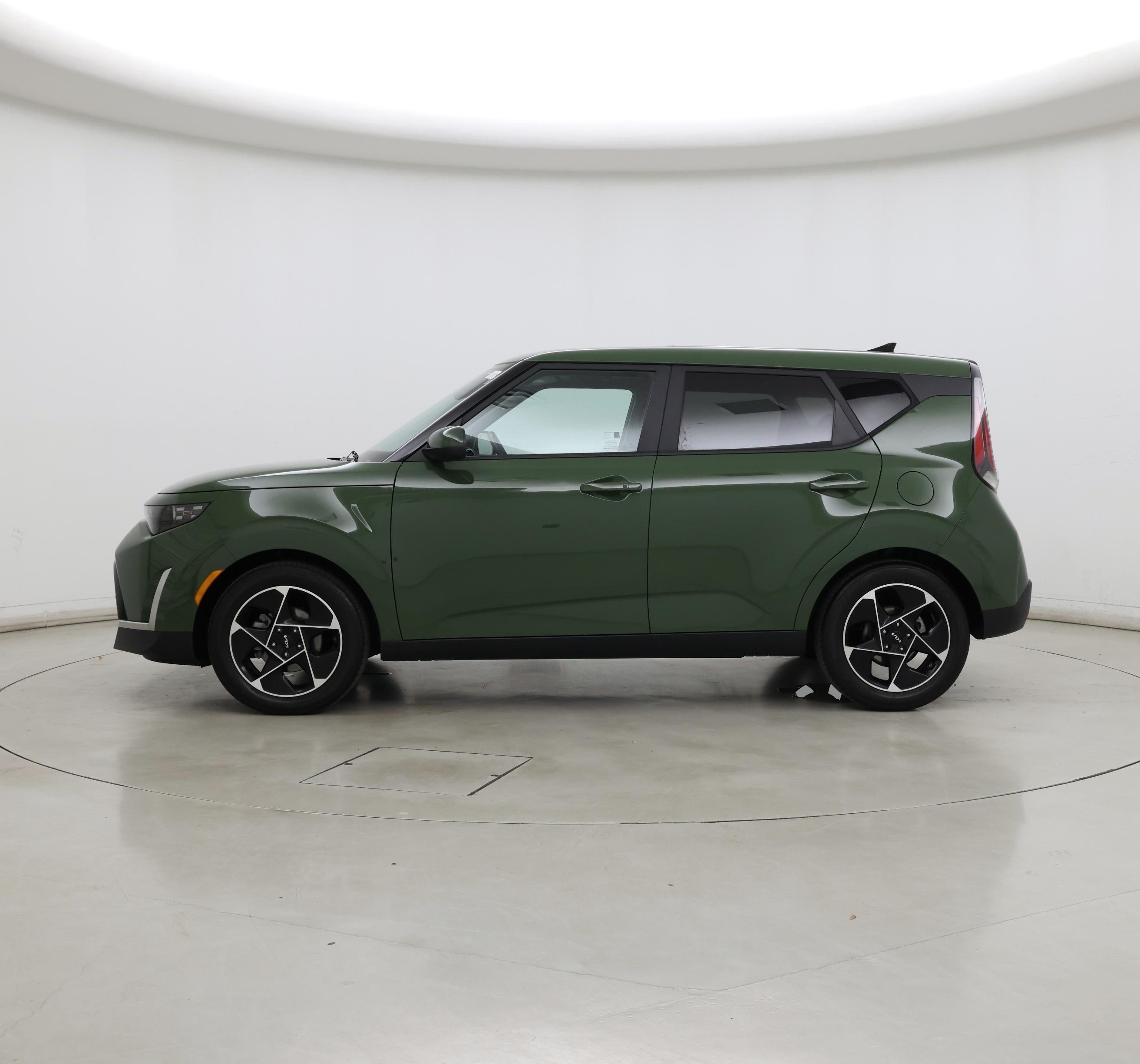 Thumbnail: 2023 Kia Soul - 3