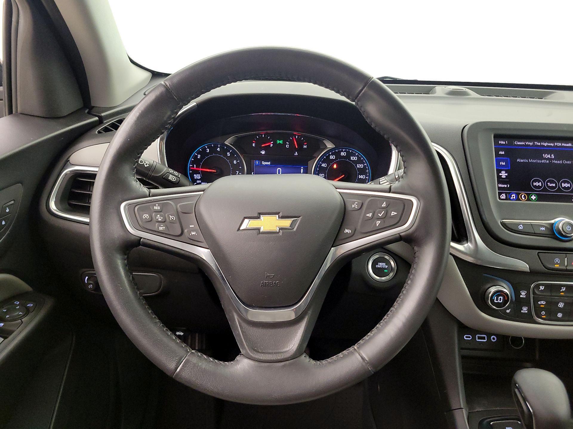Thumbnail: 2022 Chevrolet Equinox - 10