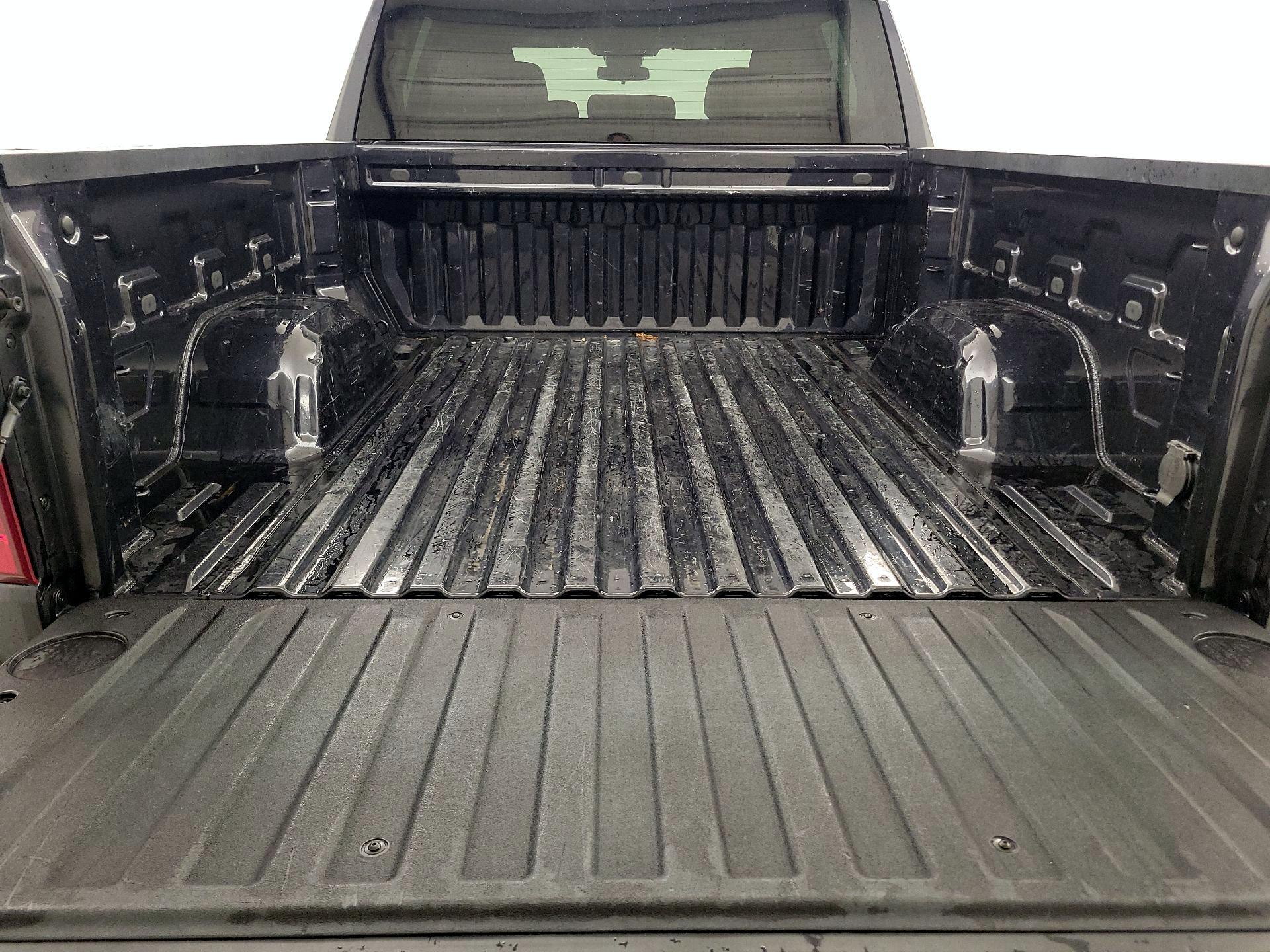 Thumbnail: 2022 Chevrolet Silverado 1500 - 20