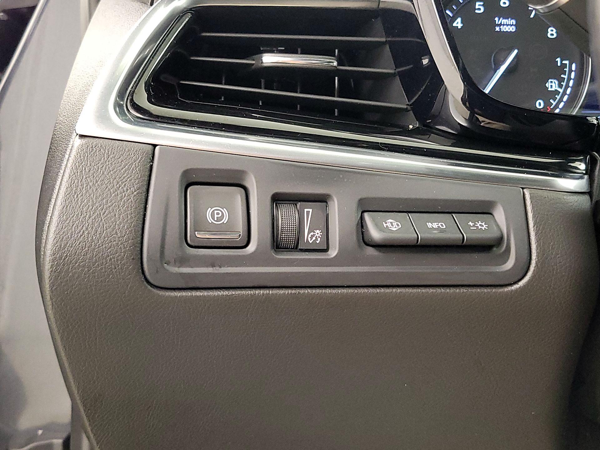 Thumbnail: 2022 Cadillac XT6 - 13