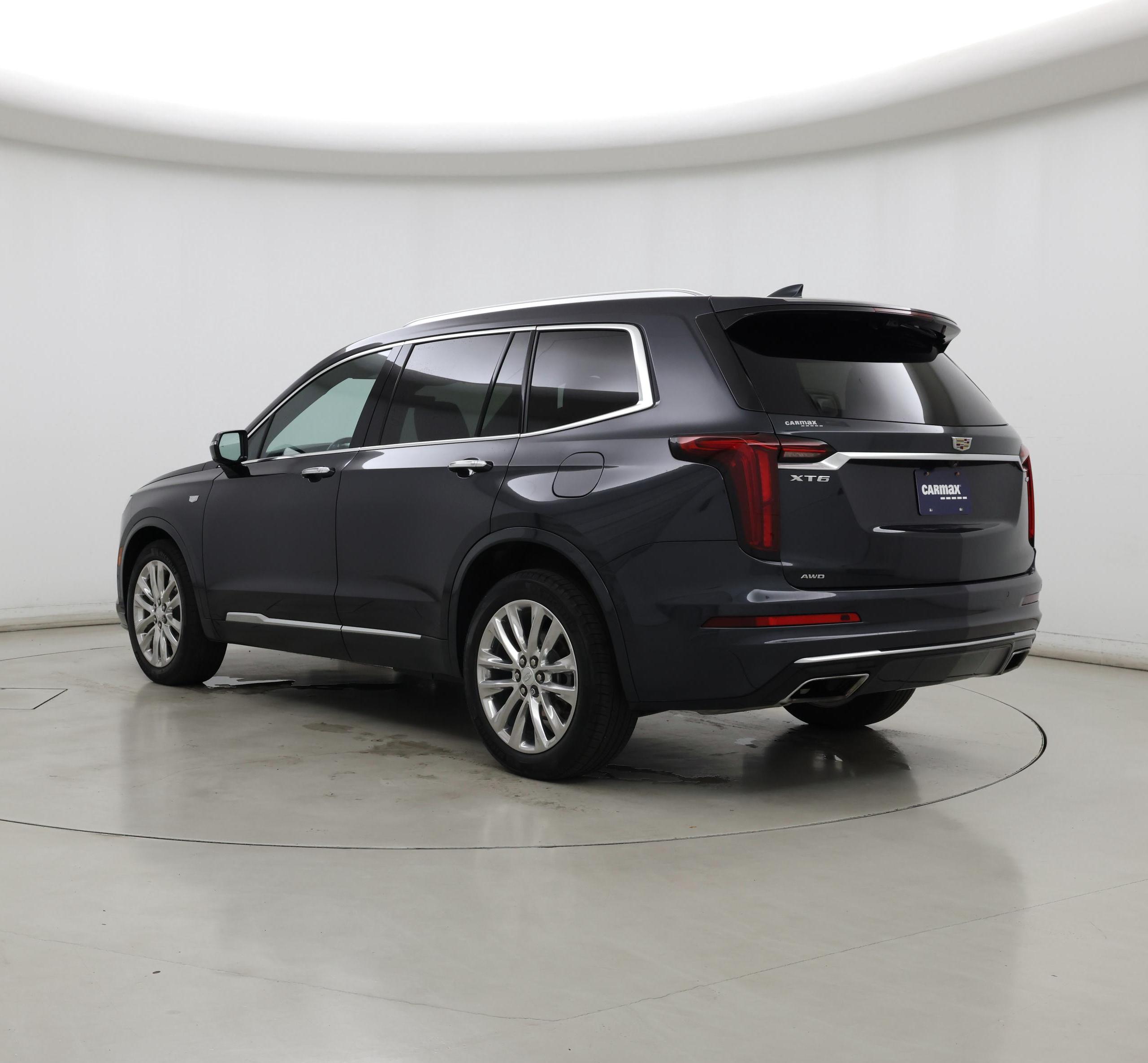 Thumbnail: 2022 Cadillac XT6 - 2
