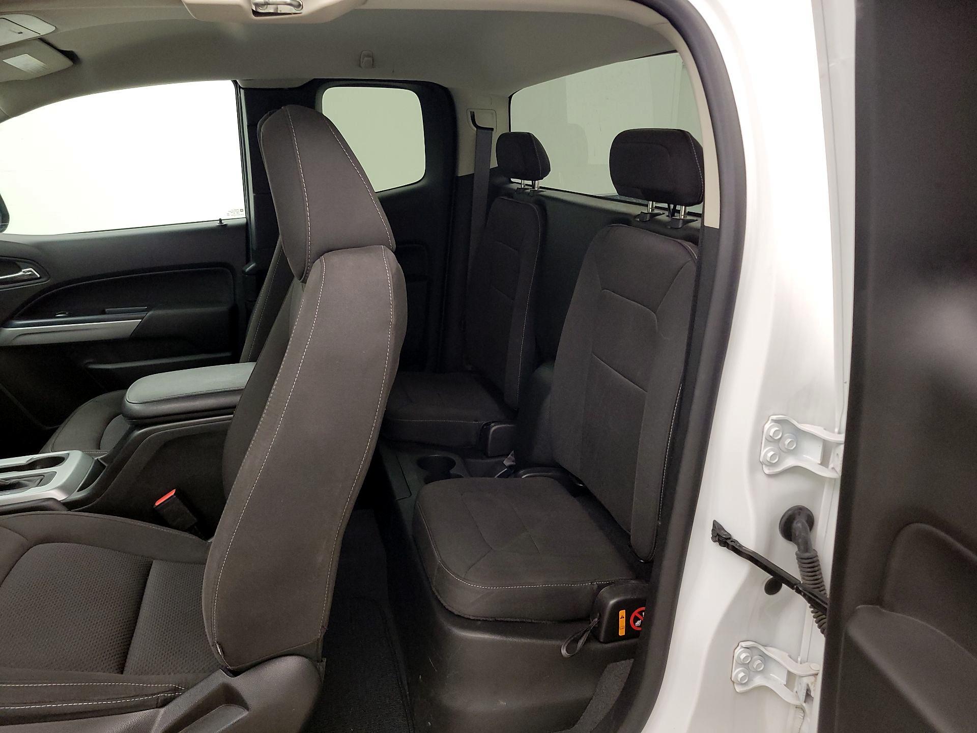 Thumbnail: 2021 Chevrolet Colorado - 19