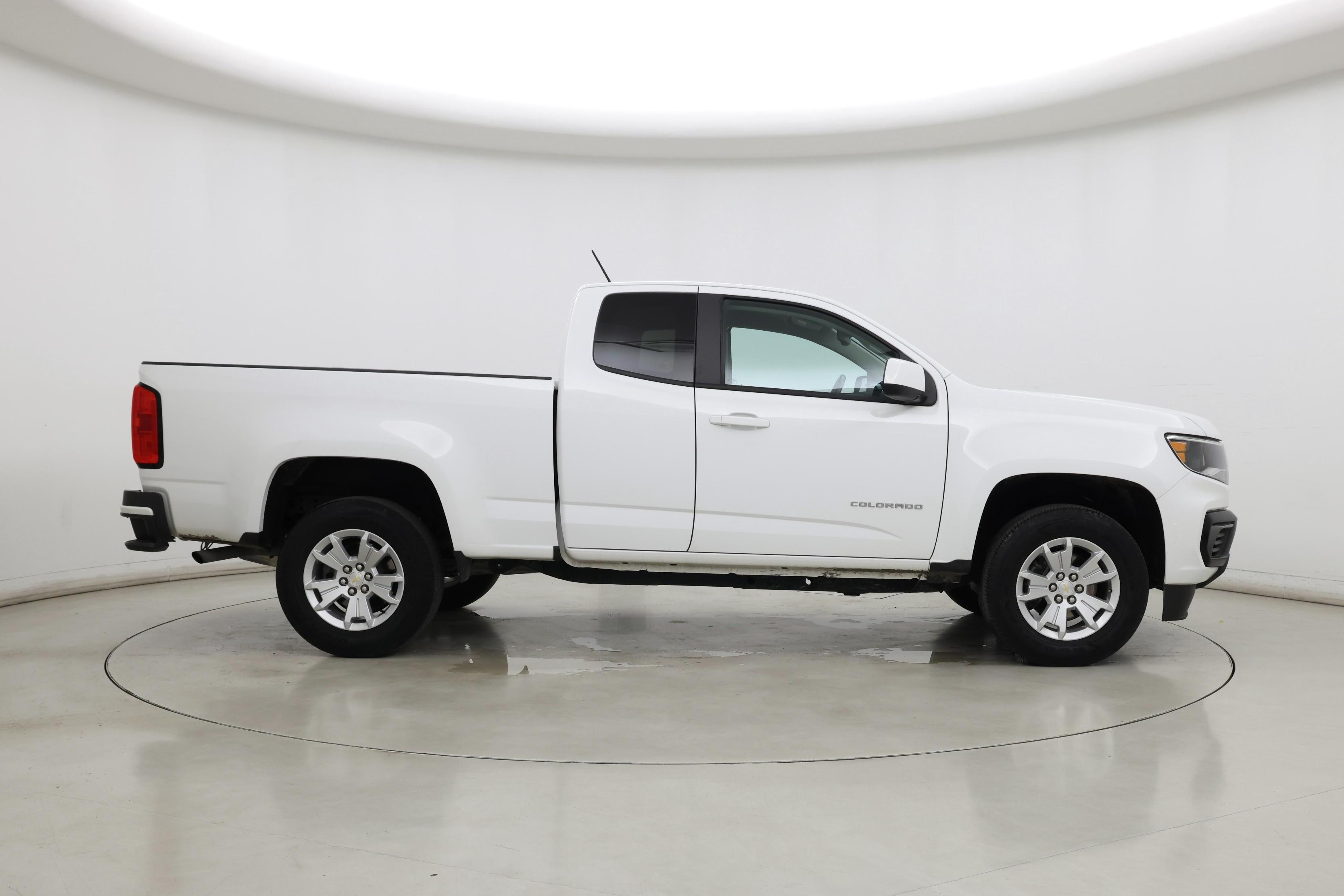 Thumbnail: 2021 Chevrolet Colorado - 7