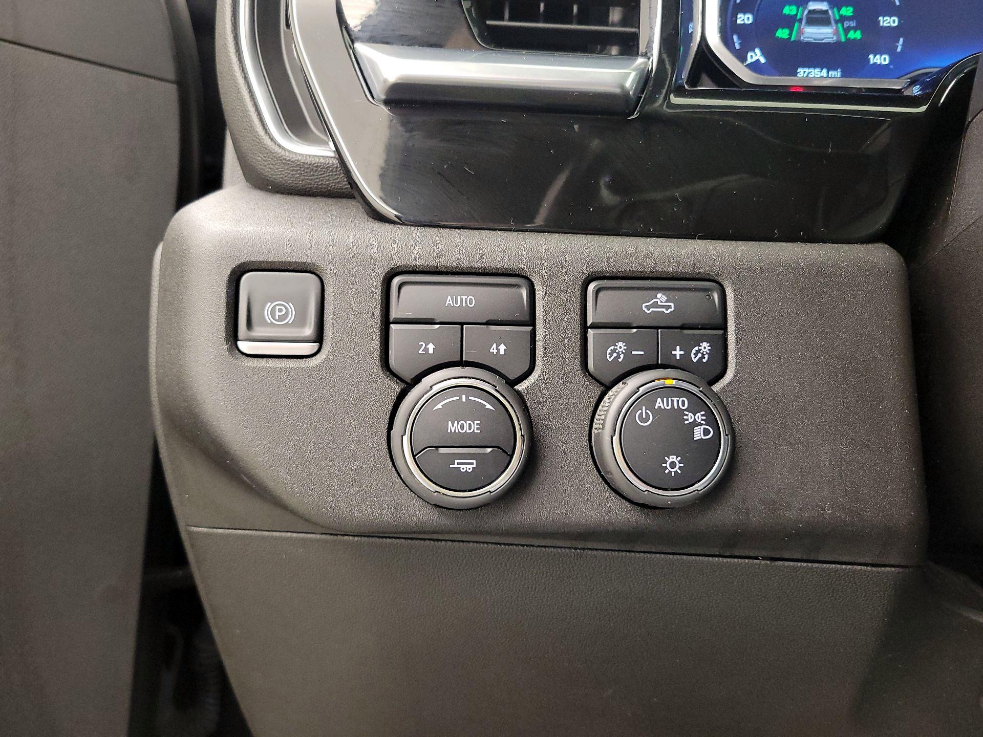 Thumbnail: 2022 Chevrolet Silverado 1500 - 13