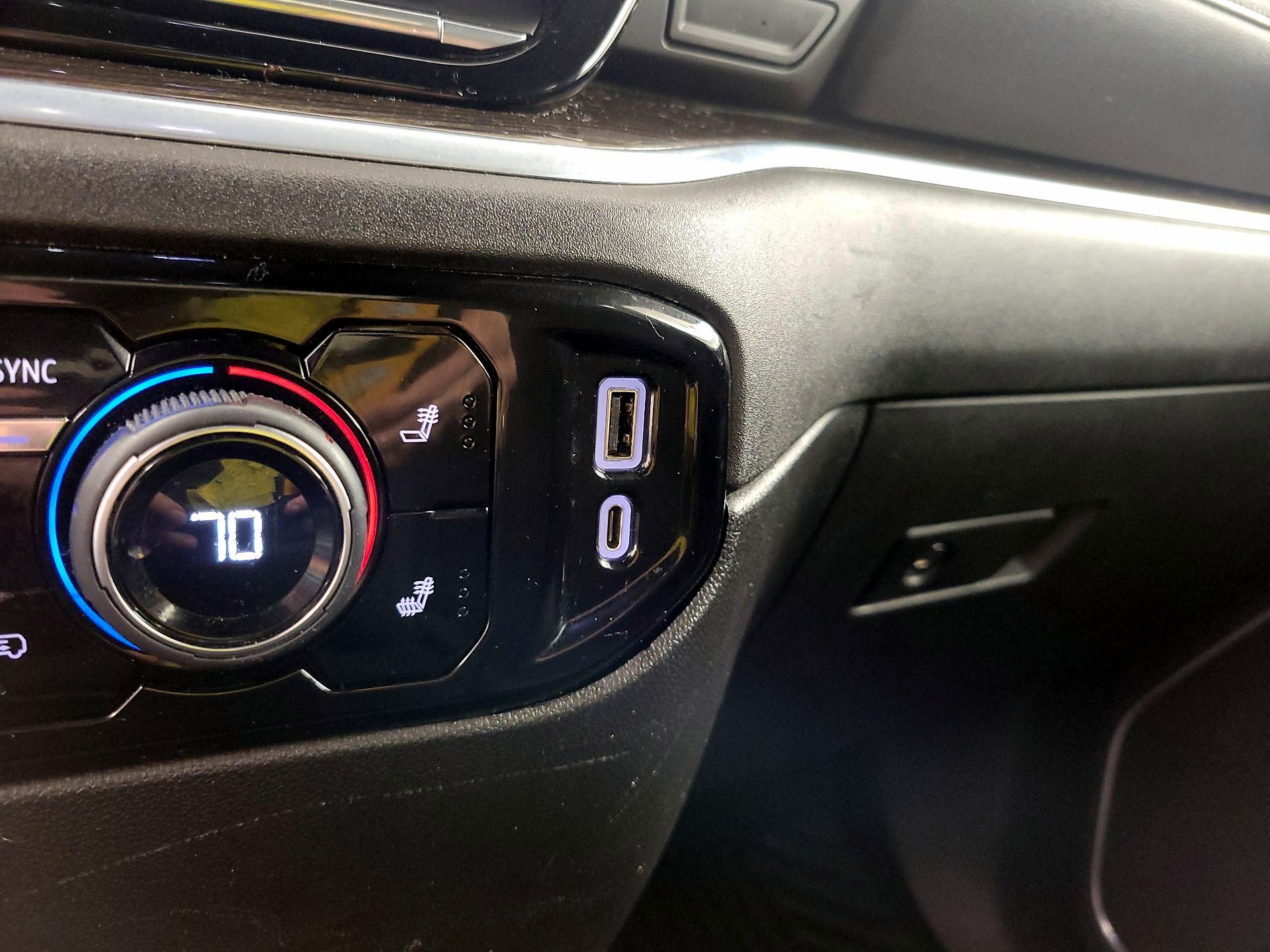 Thumbnail: 2022 Chevrolet Silverado 1500 - 18