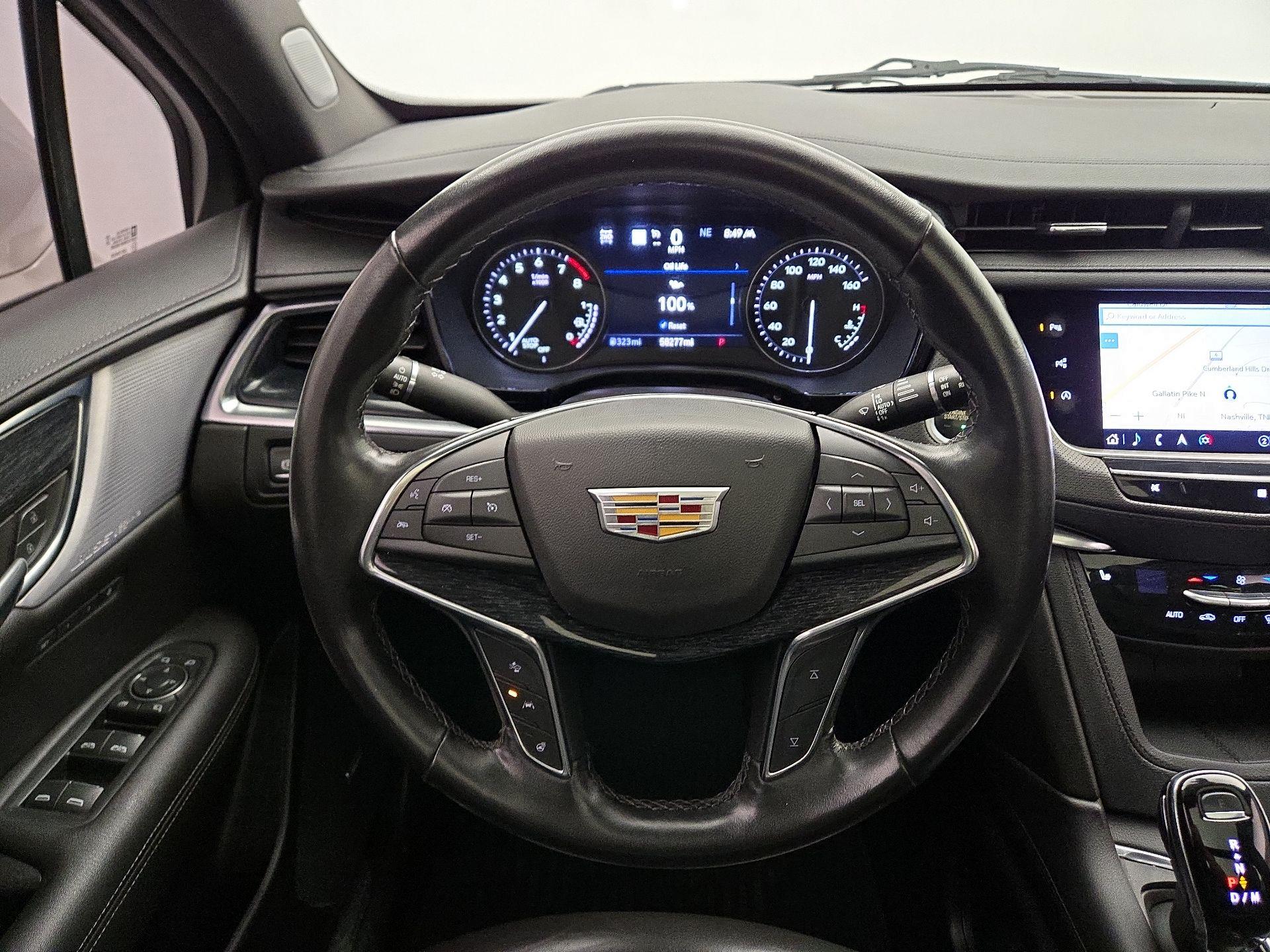 Thumbnail: 2021 Cadillac XT5 - 10