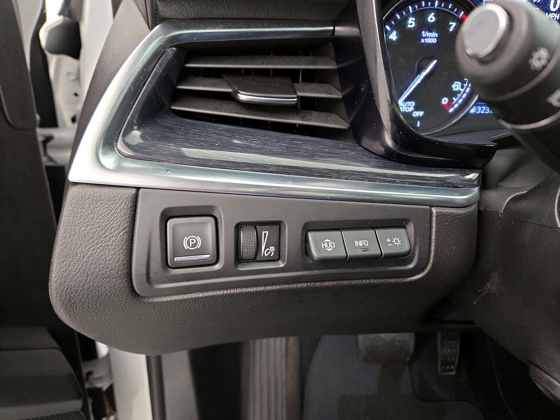 Thumbnail: 2021 Cadillac XT5 - 13
