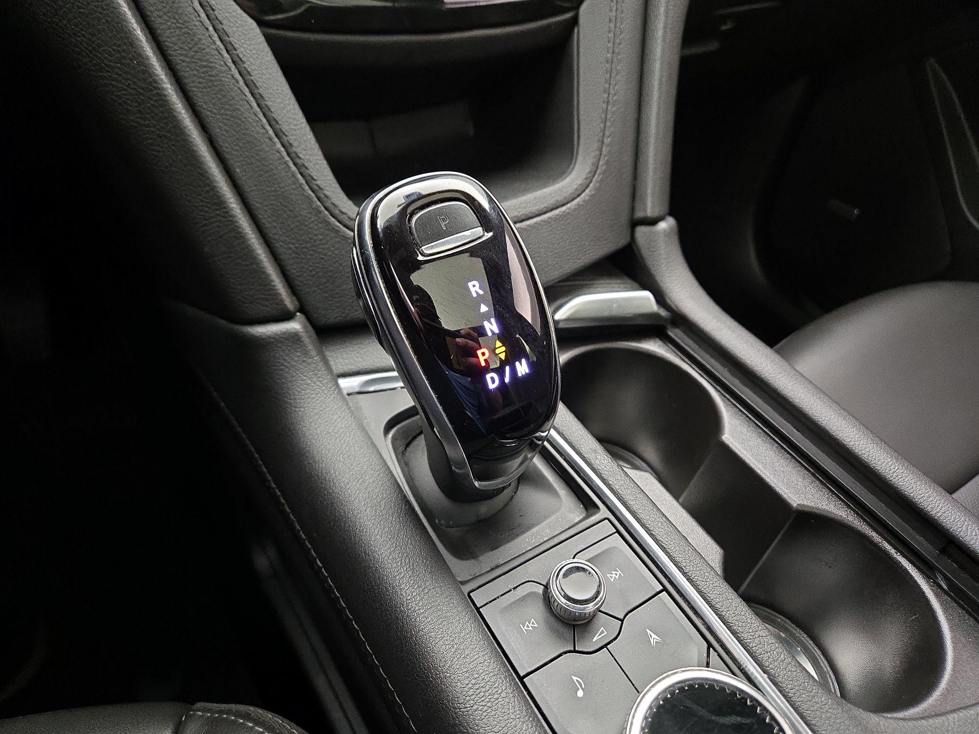 Thumbnail: 2021 Cadillac XT5 - 18