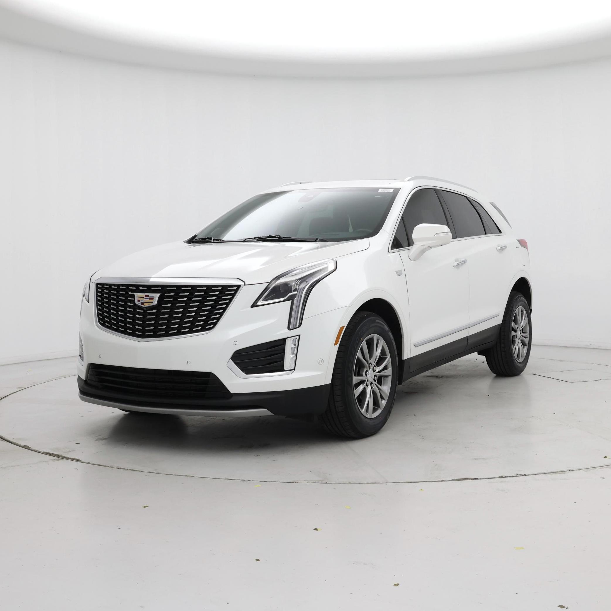 Thumbnail: 2021 Cadillac XT5 - 4