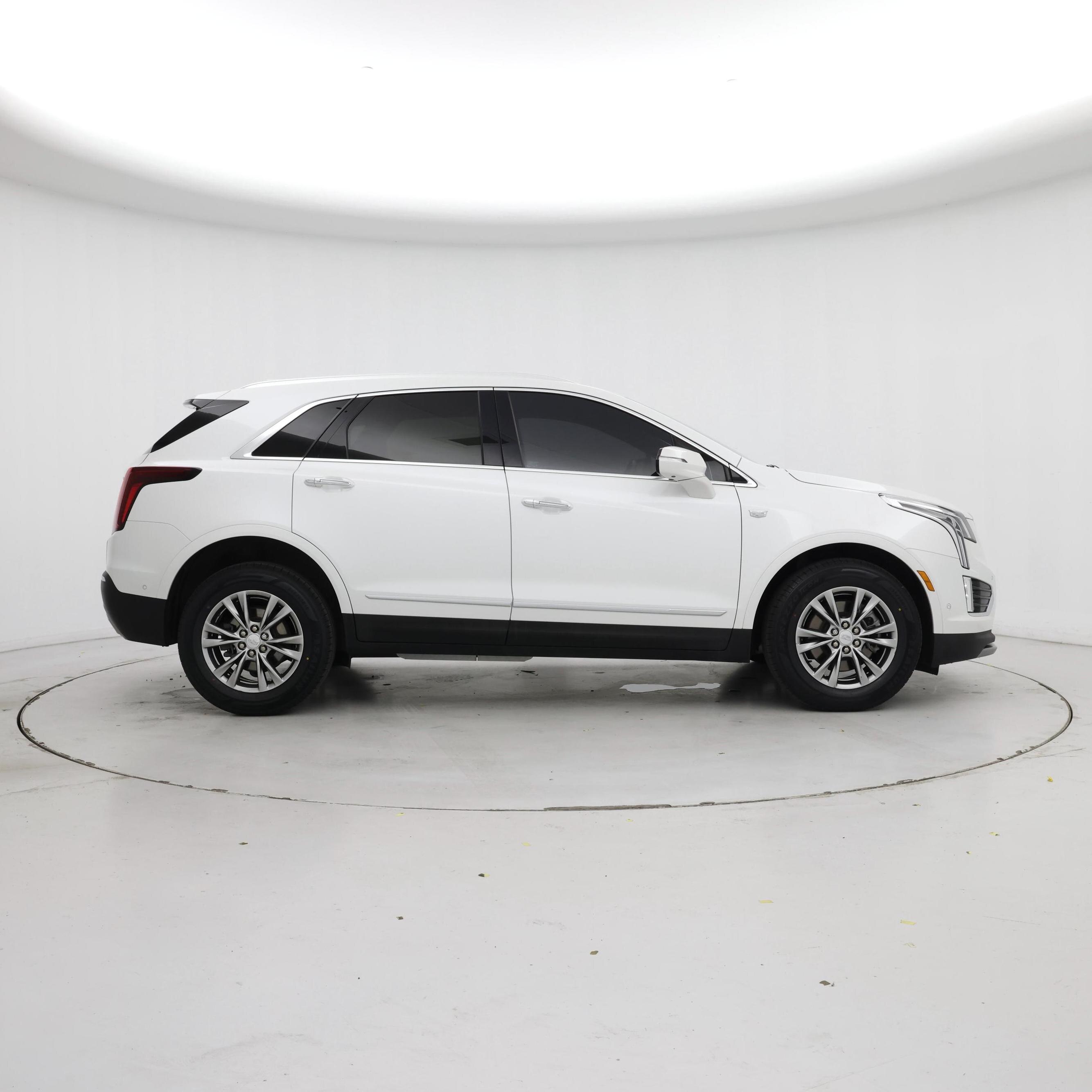 Thumbnail: 2021 Cadillac XT5 - 7