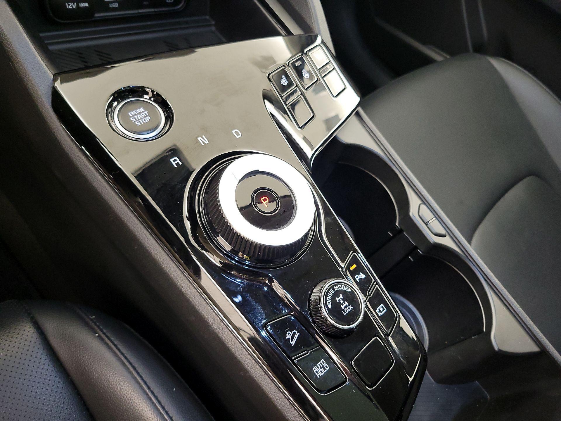 Thumbnail: 2023 Kia Sportage - 18