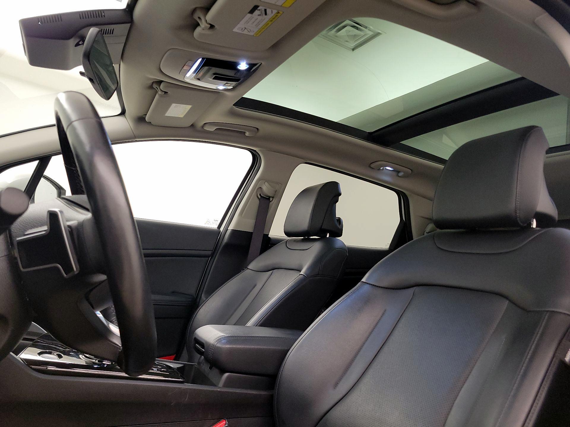 Thumbnail: 2023 Kia Sportage - 20