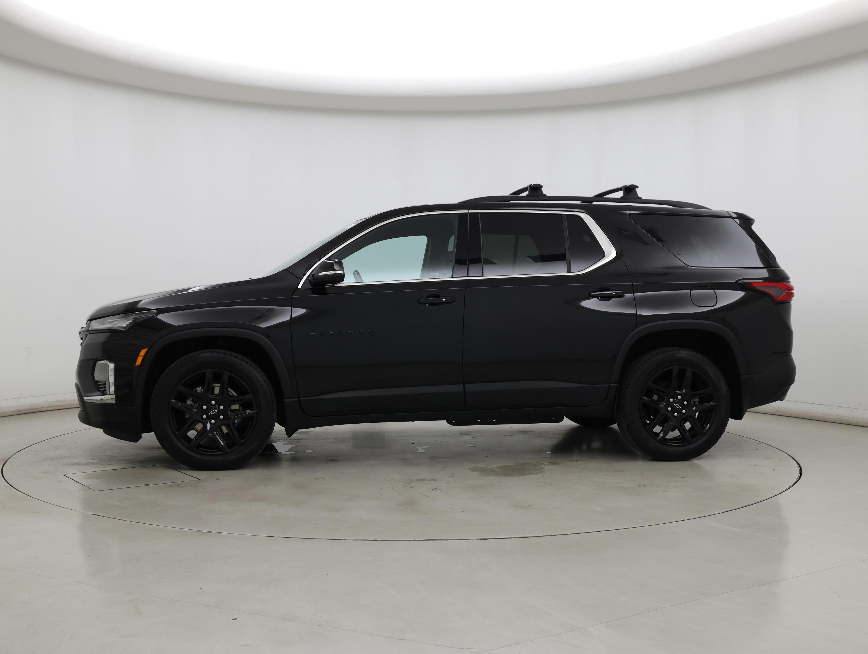 Thumbnail: 2022 Chevrolet Traverse - 3