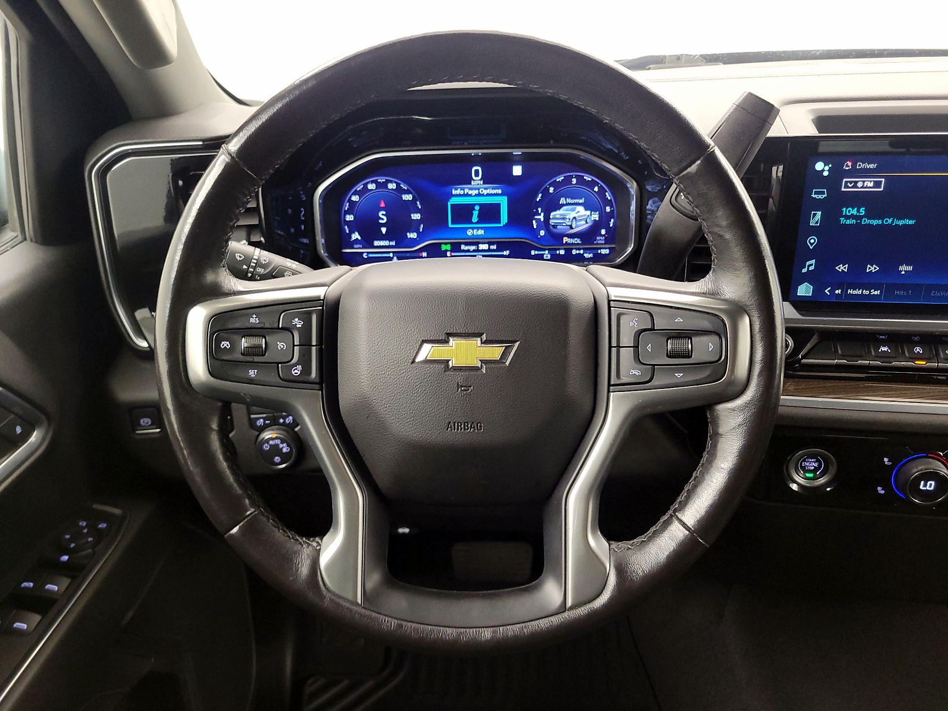 Thumbnail: 2022 Chevrolet Silverado 1500 - 10
