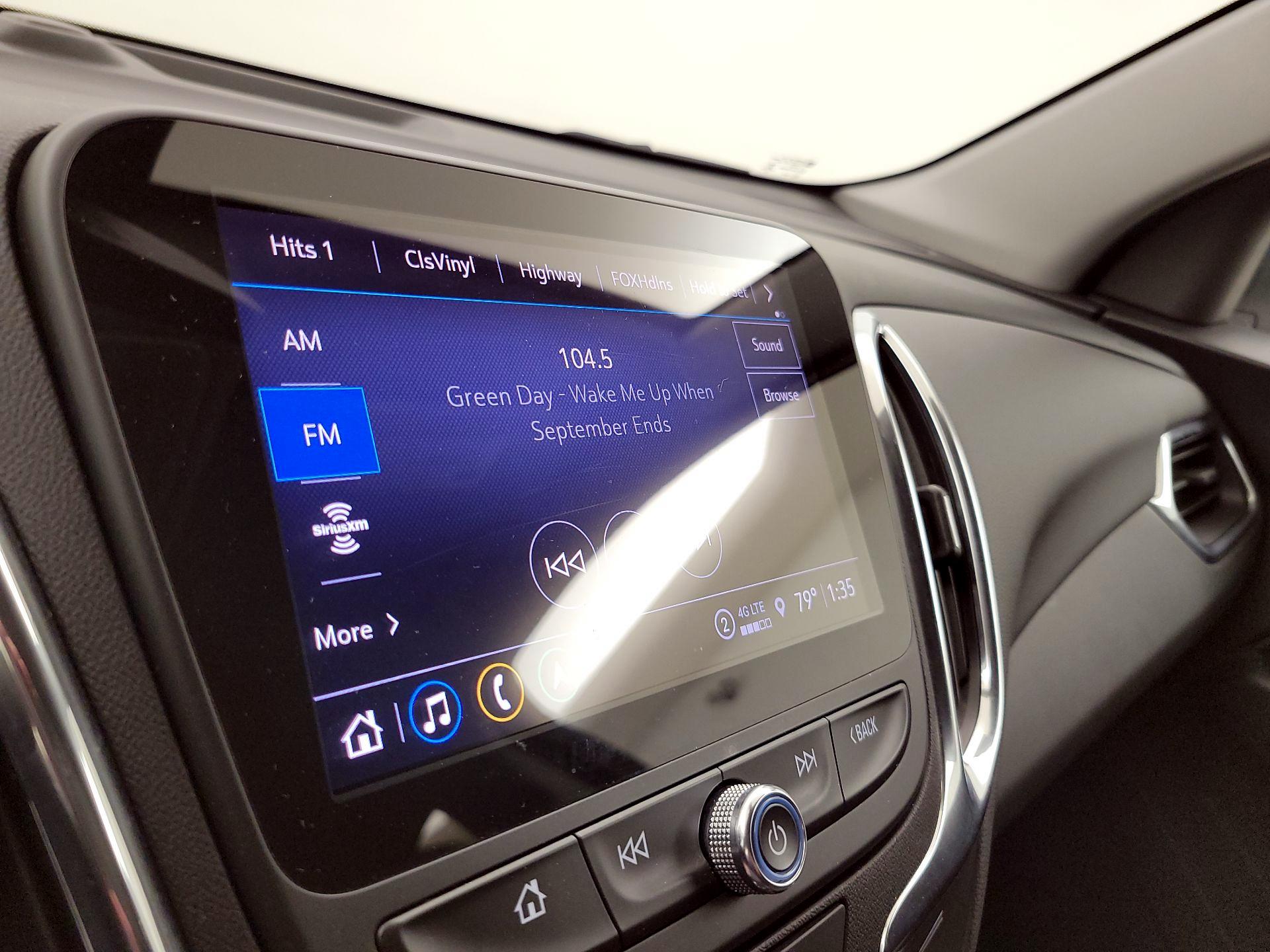 Thumbnail: 2022 Chevrolet Equinox - 16