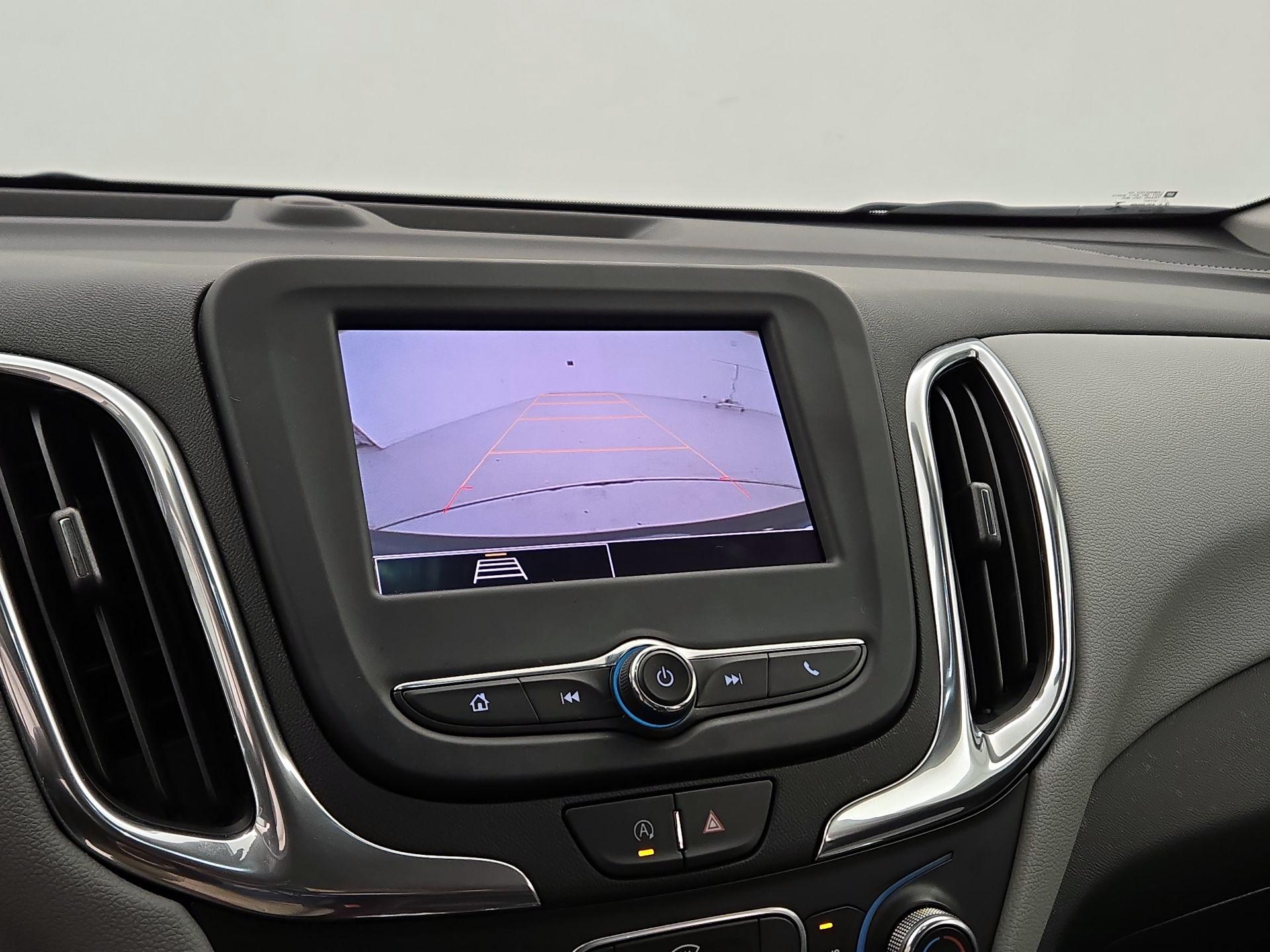 Thumbnail: 2022 Chevrolet Equinox - 14