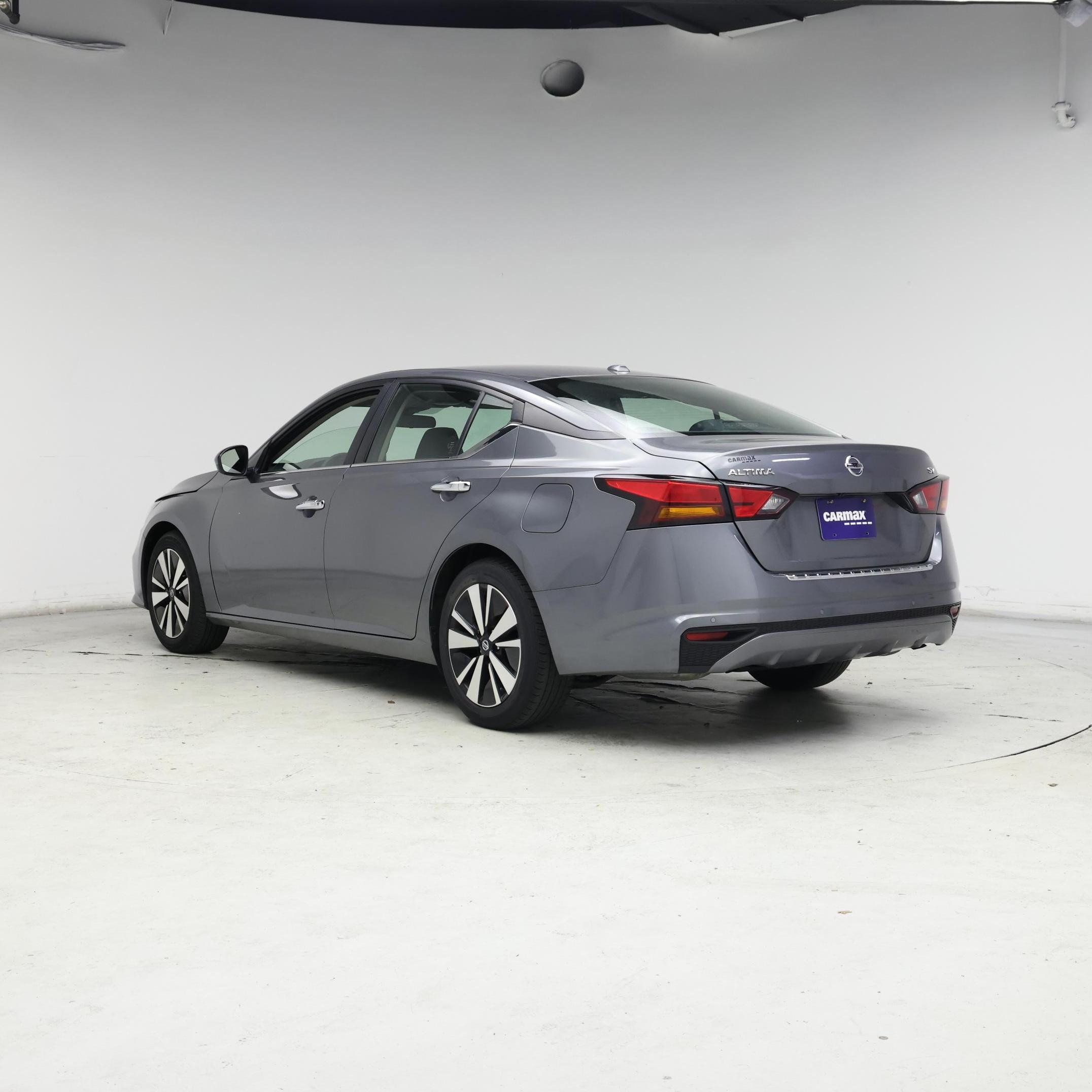 Thumbnail: 2022 Nissan Altima - 2