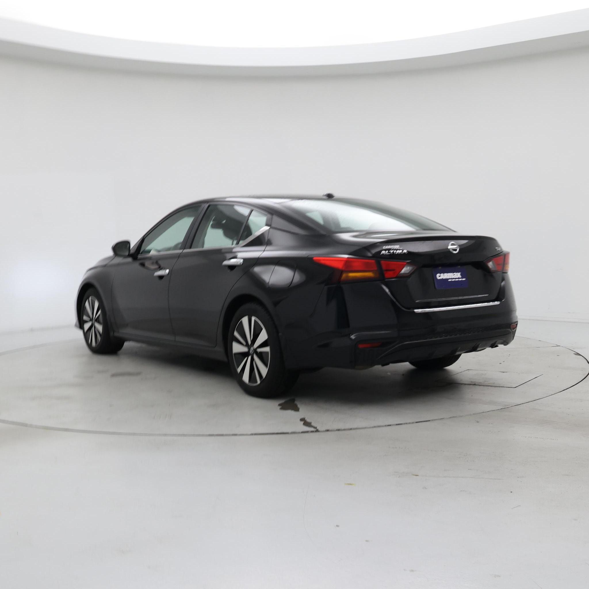 Thumbnail: 2022 Nissan Altima - 2