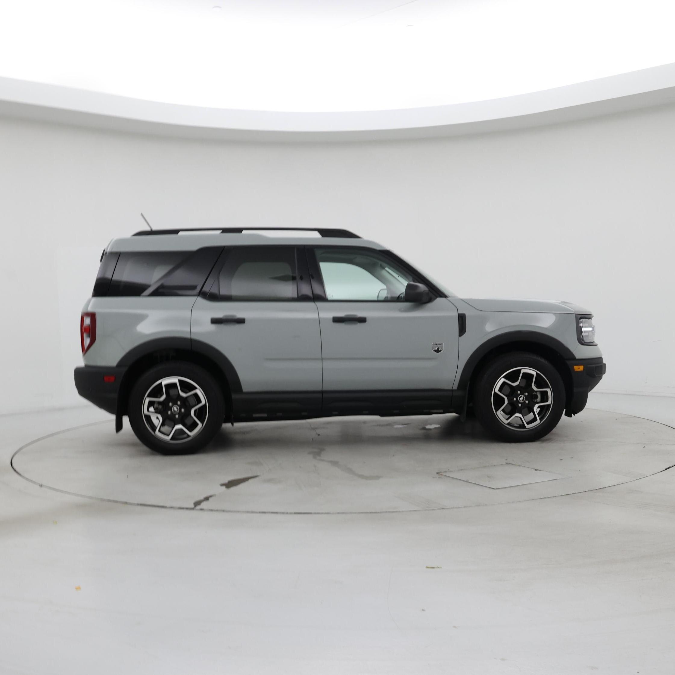 Thumbnail: 2022 Ford Bronco Sport - 7