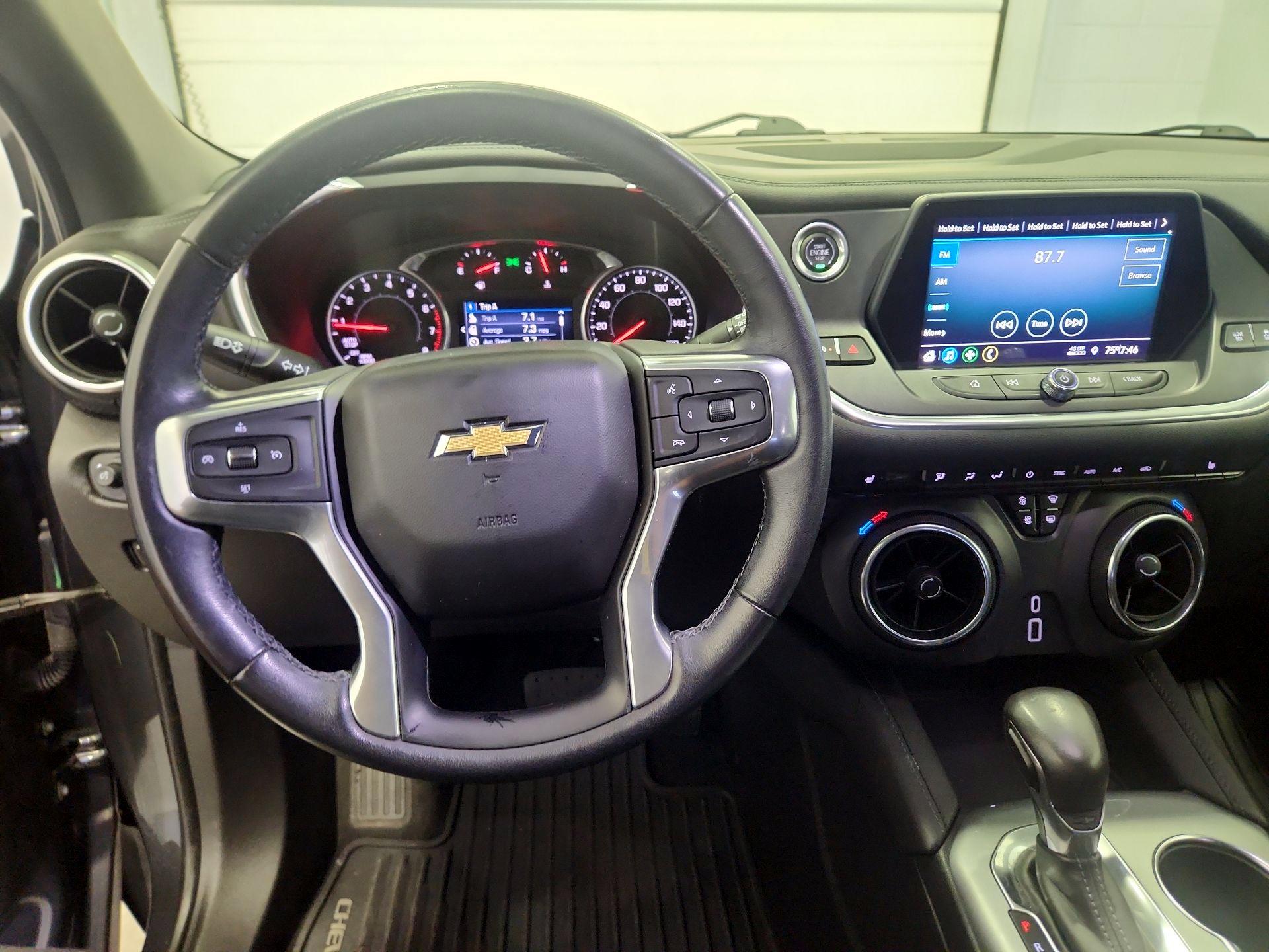 Thumbnail: 2020 Chevrolet Blazer - 9