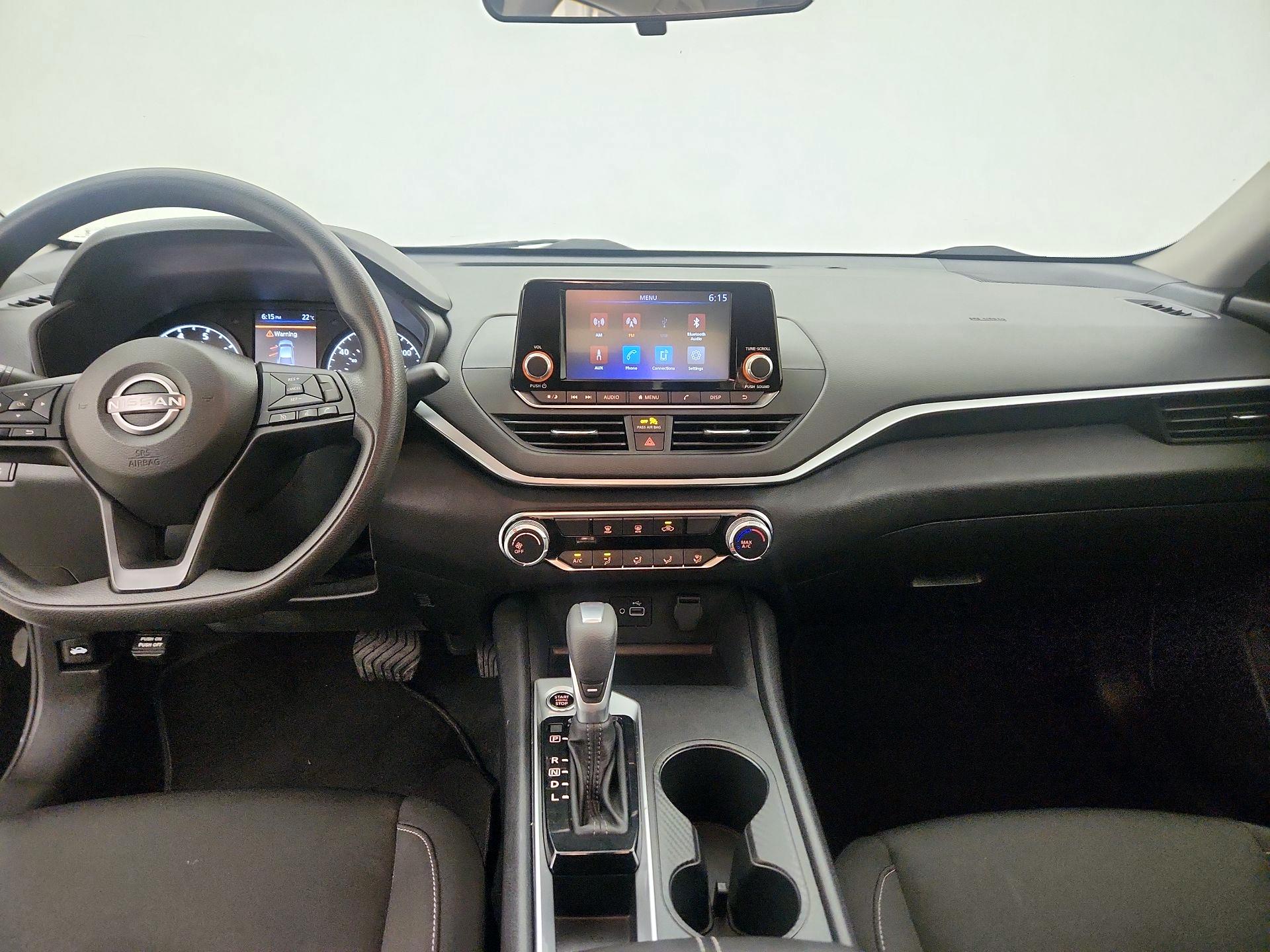 Thumbnail: 2023 Nissan Altima - 9