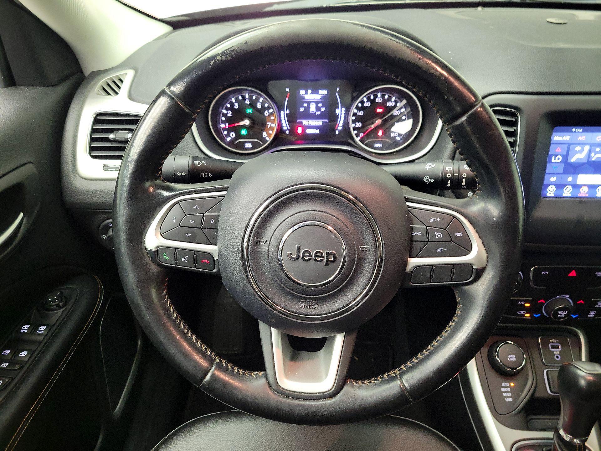 Thumbnail: 2020 Jeep Compass - 10