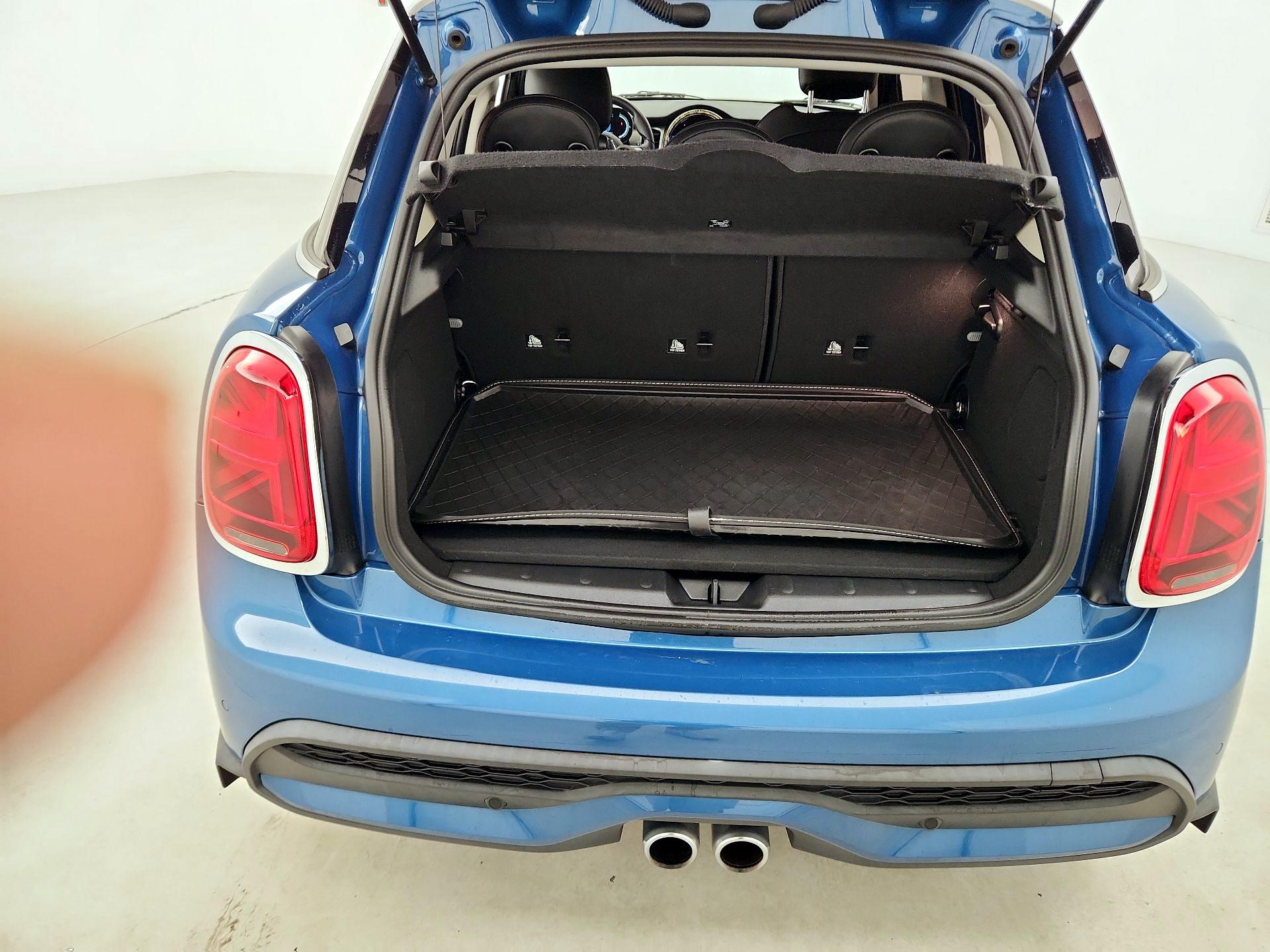 Thumbnail: 2023 MINI Cooper Hardtop - 20