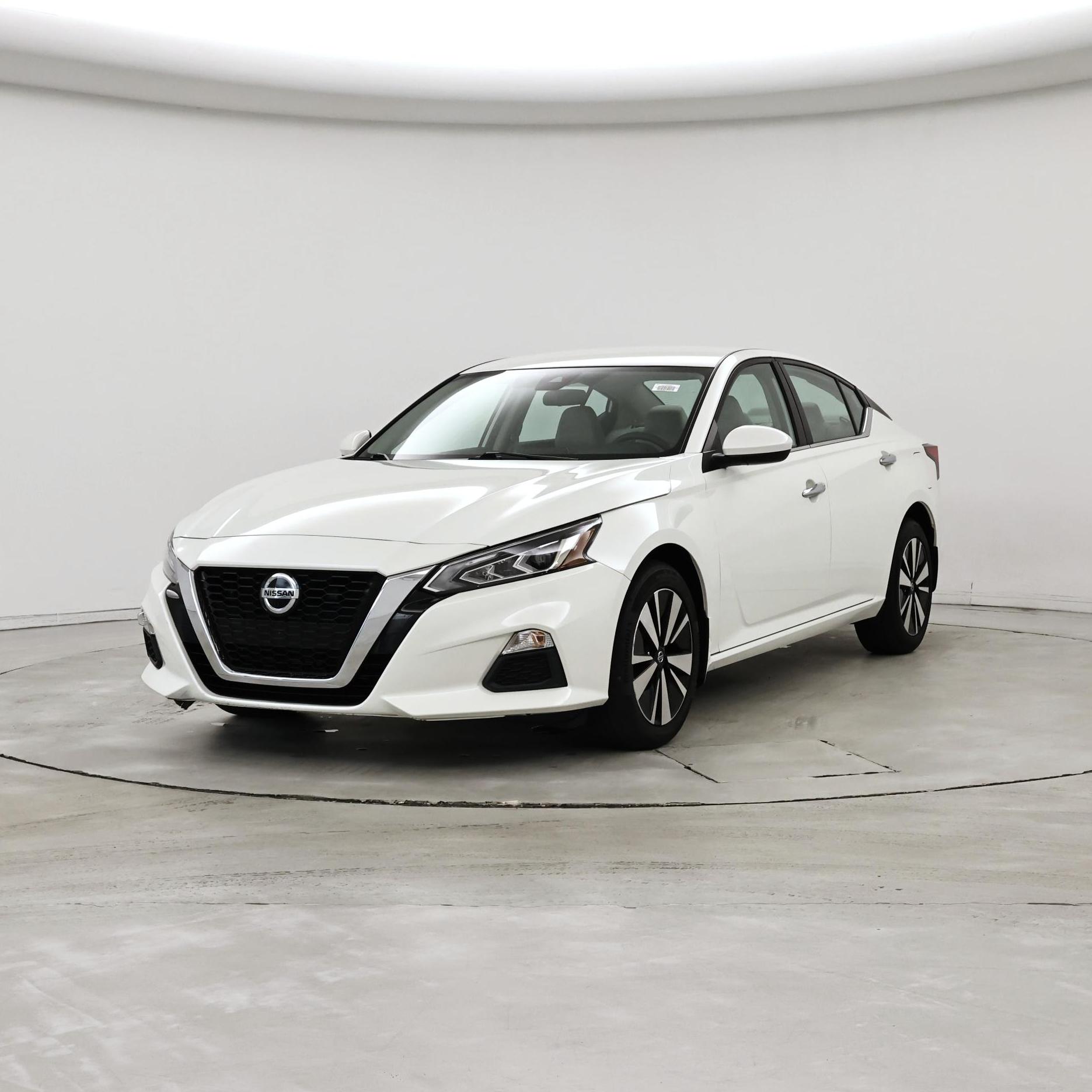 Thumbnail: 2022 Nissan Altima - 4