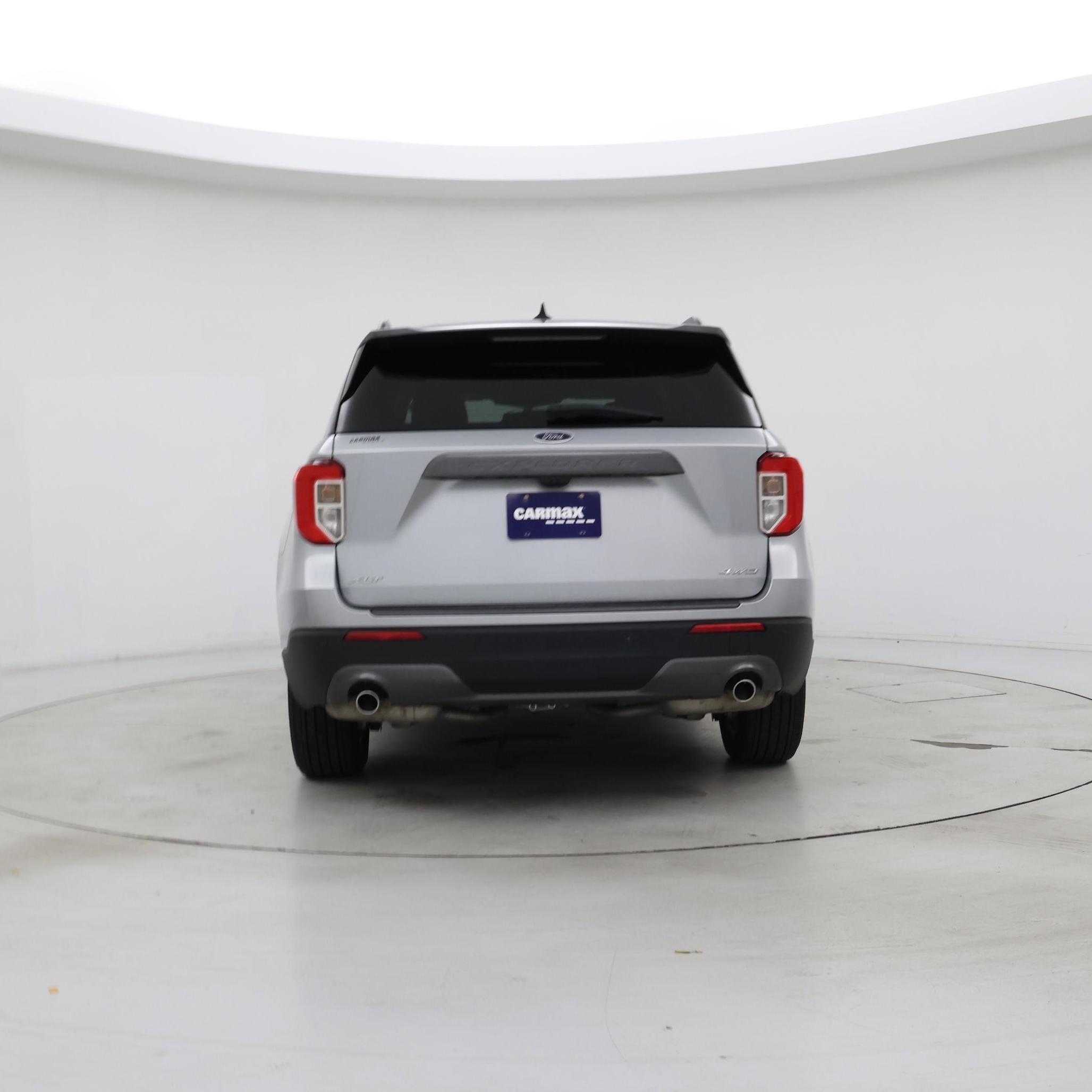 Thumbnail: 2022 Ford Explorer - 6