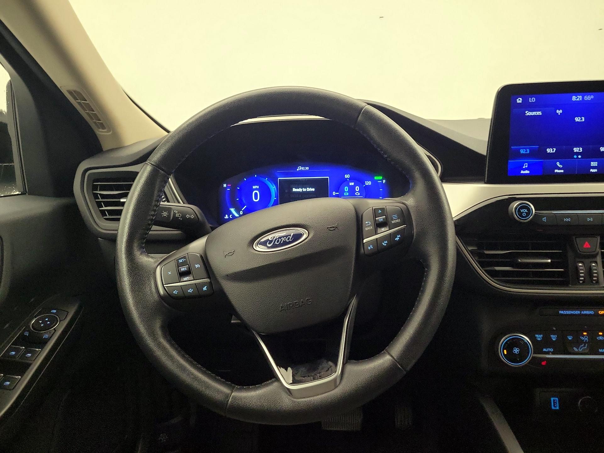 Thumbnail: 2020 Ford Escape - 10